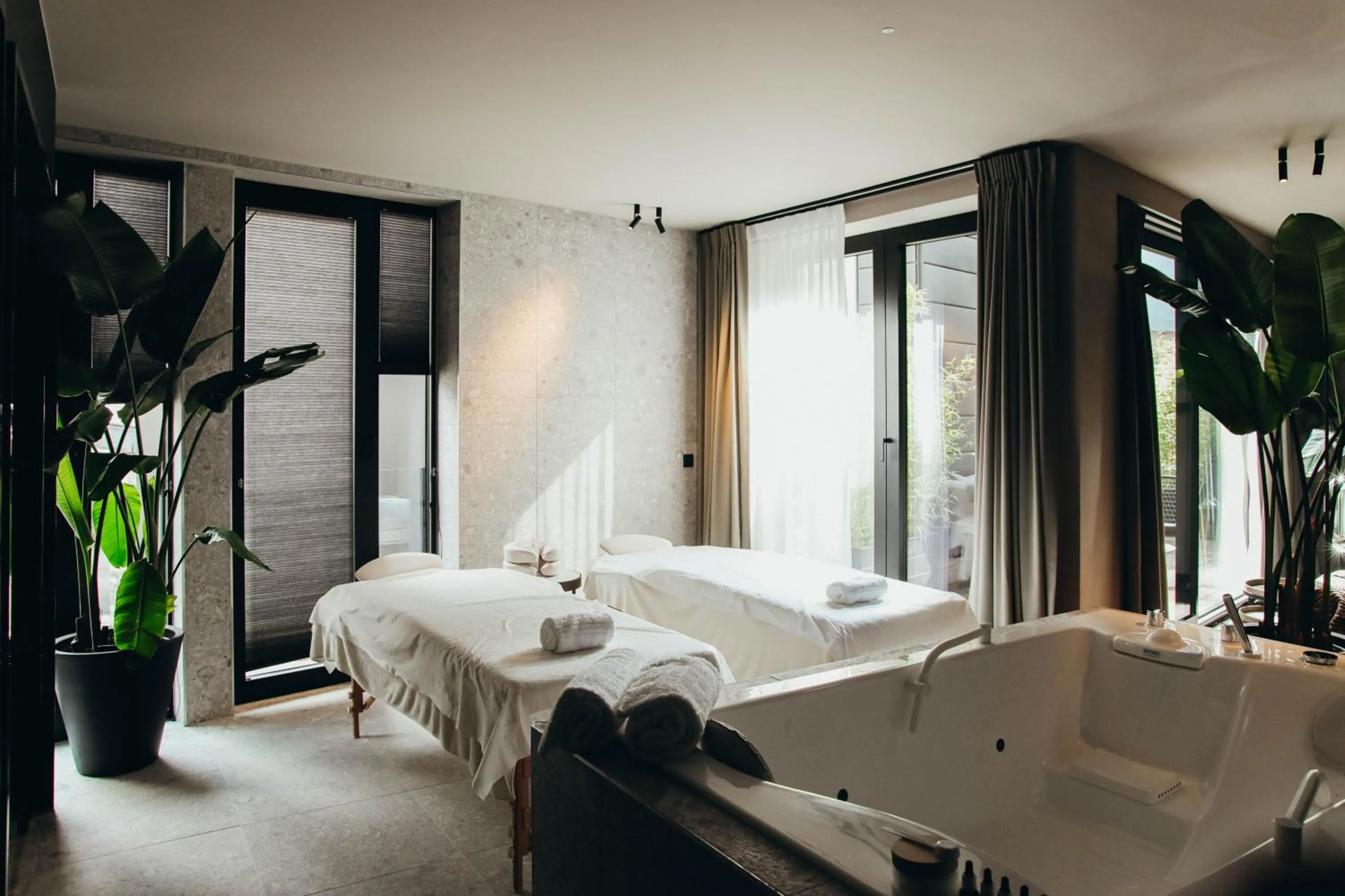 Bedroom, Bed in Hotel Sanglier