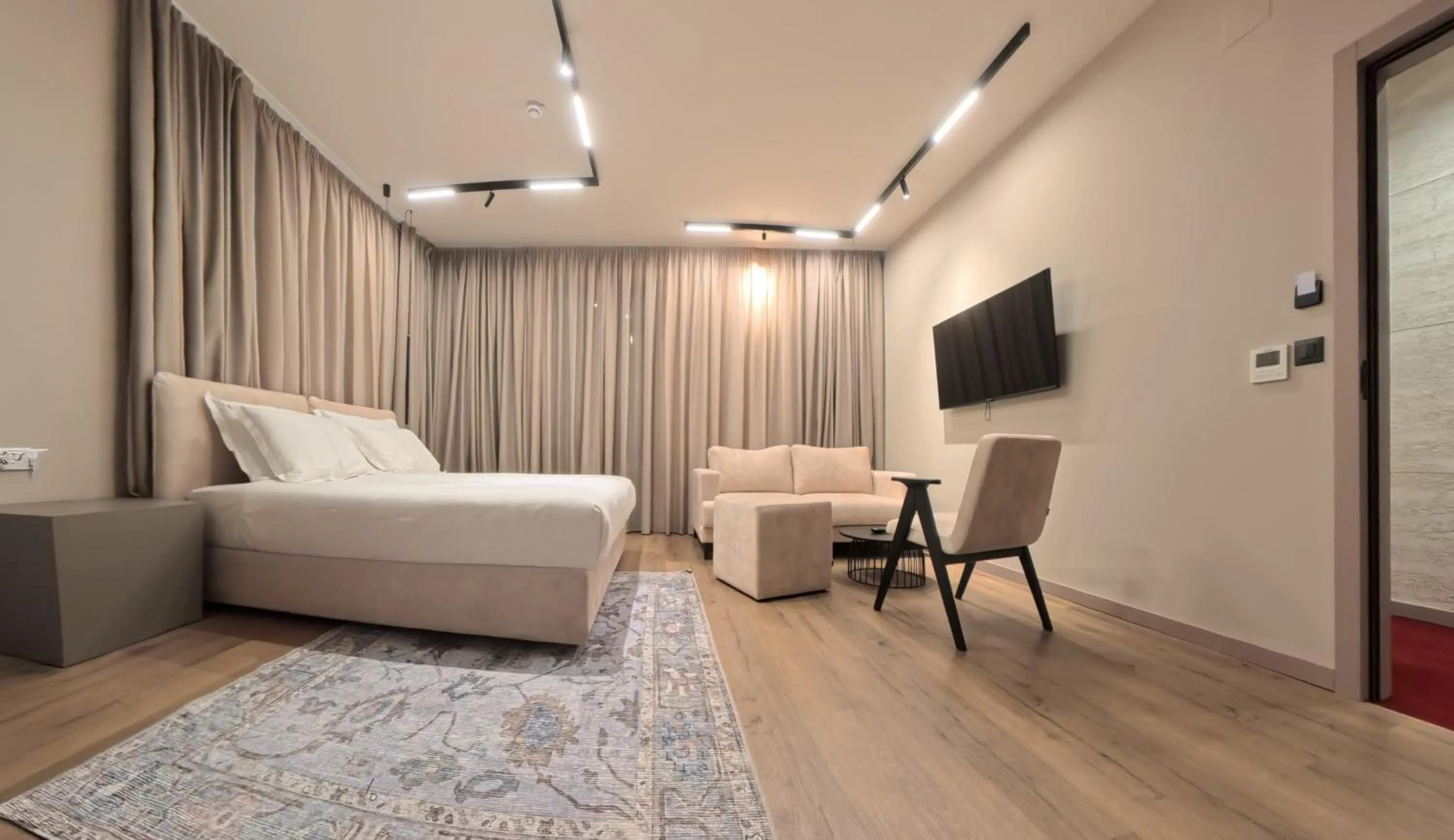 Bedroom, Bed in Hotel Aquarius Dubrovnik