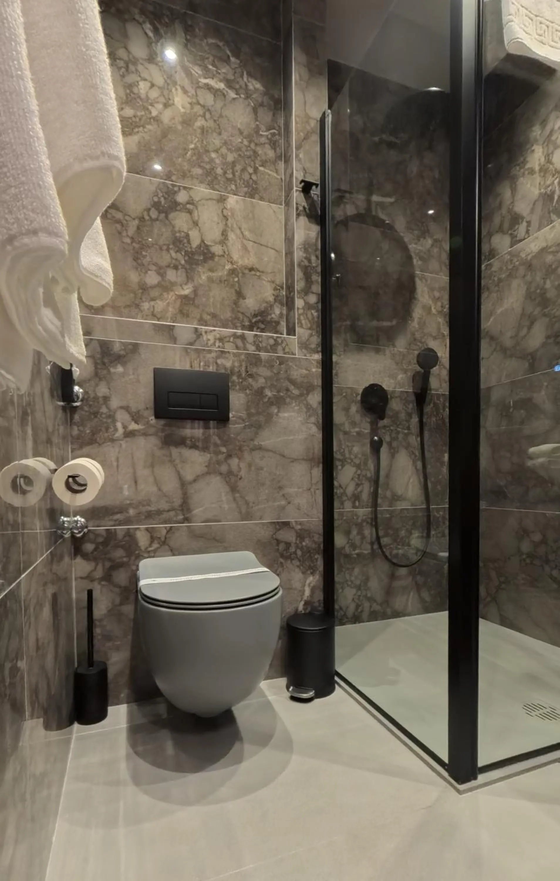 Bathroom in Hotel Aquarius Dubrovnik