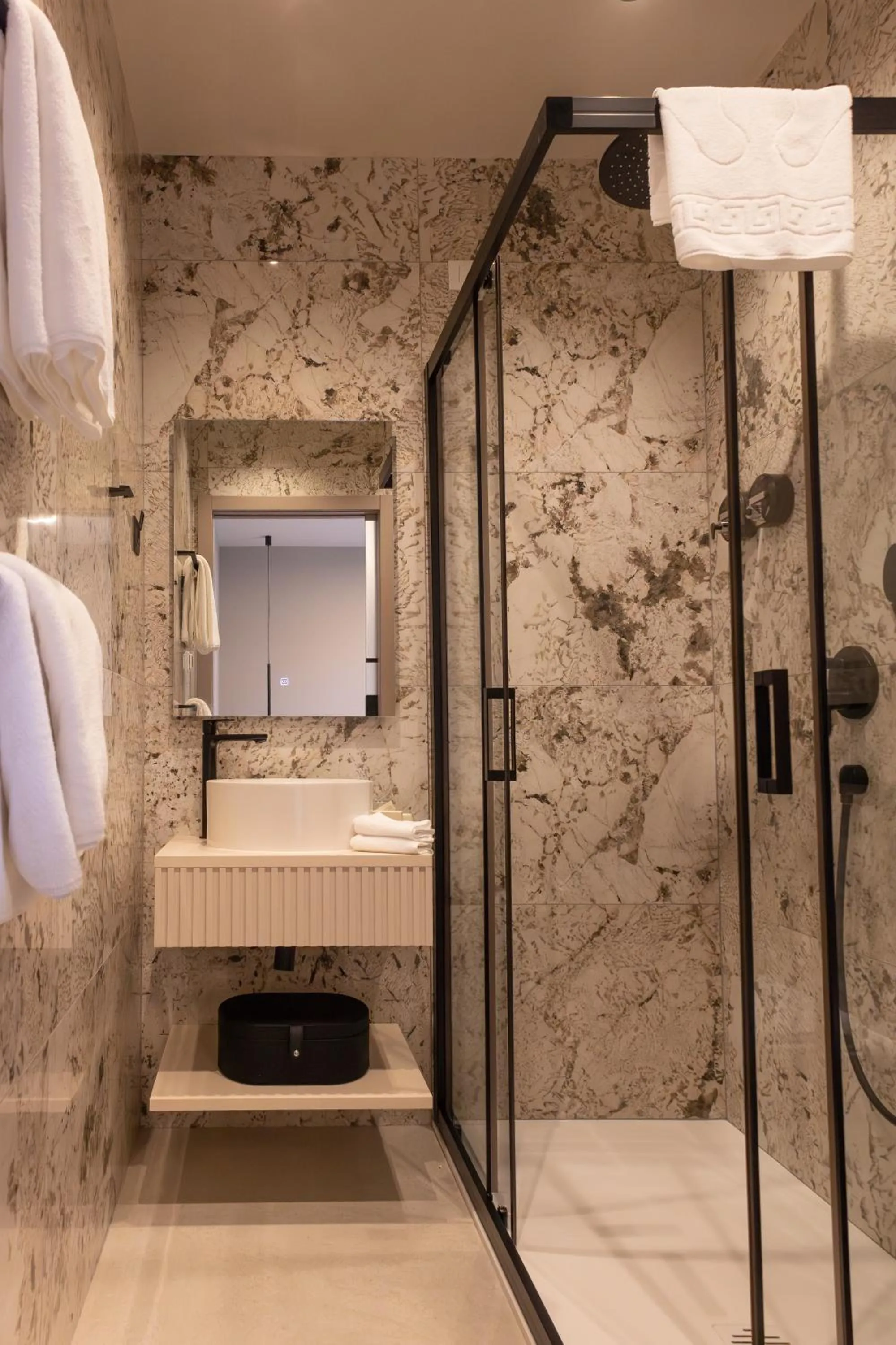 Bathroom in Hotel Aquarius Dubrovnik