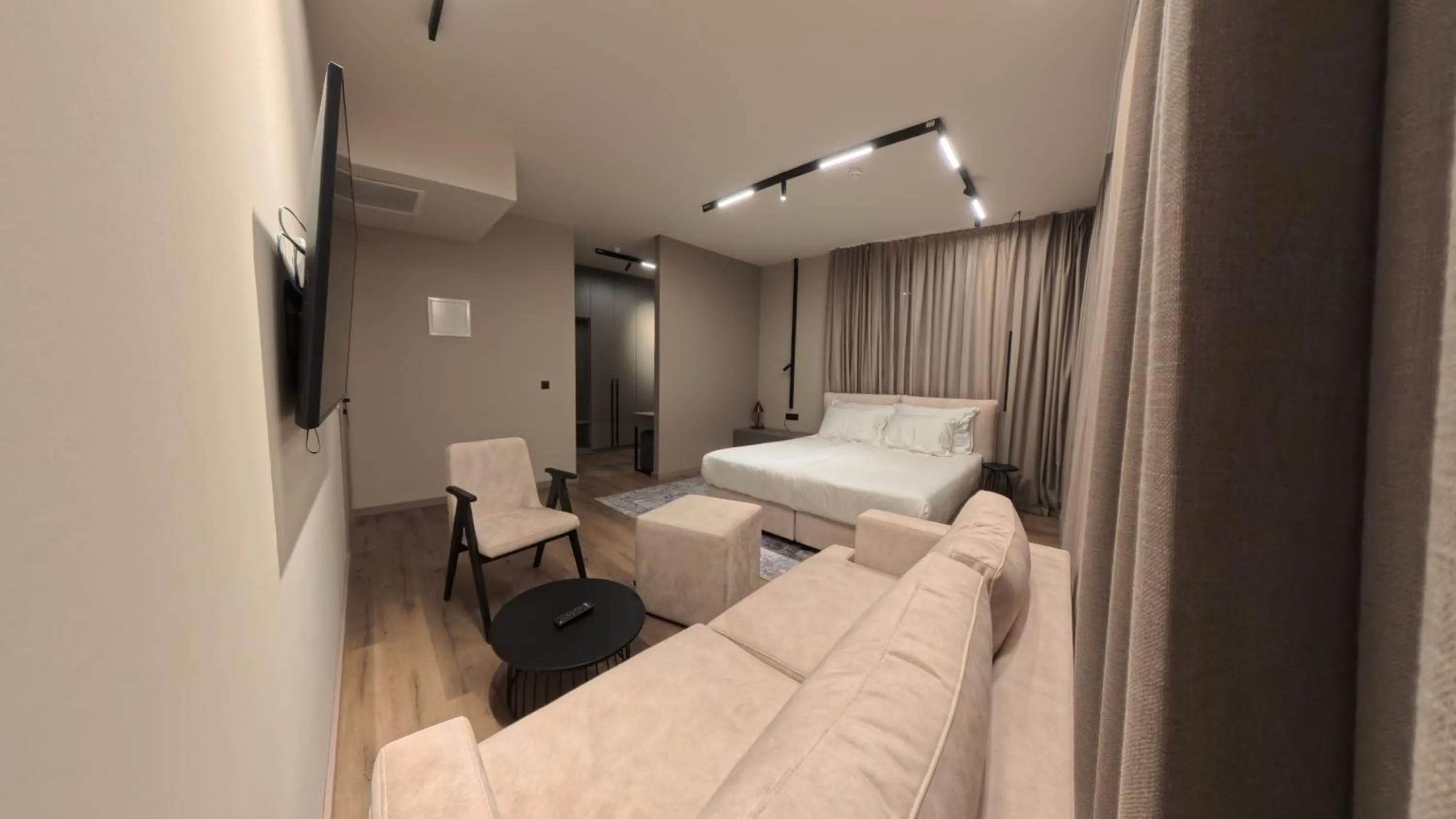 Living room, Bed in Hotel Aquarius Dubrovnik