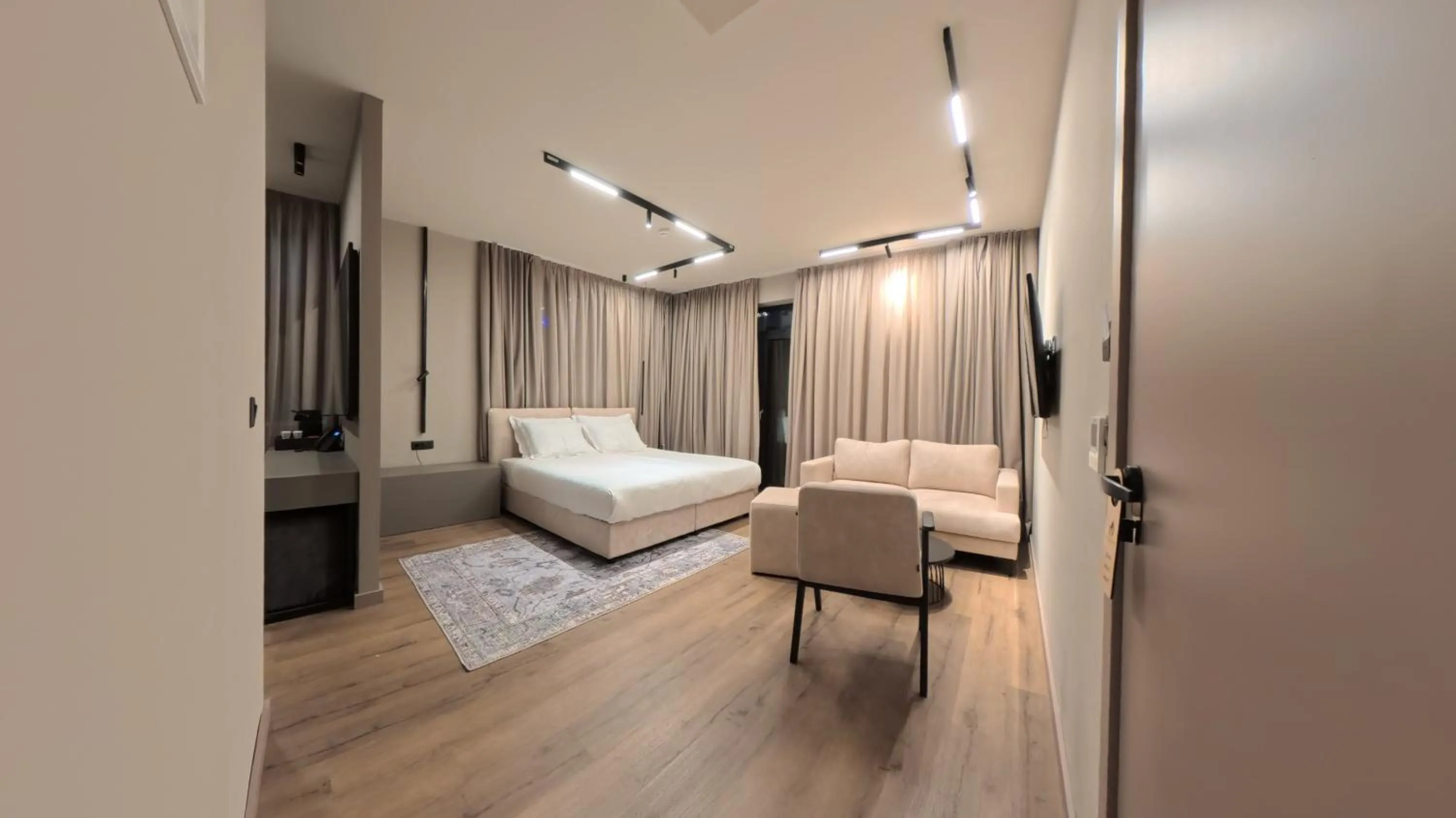 Bedroom, Bed in Hotel Aquarius Dubrovnik