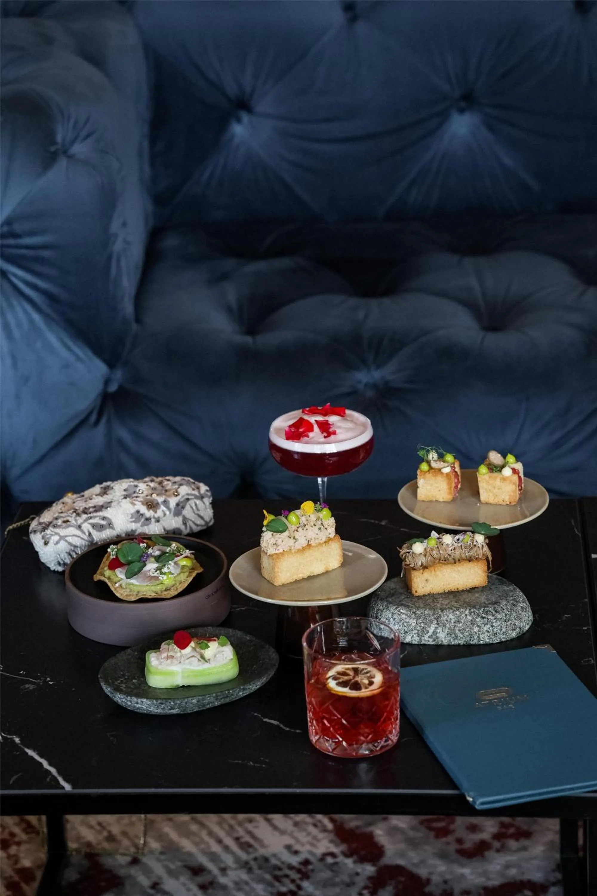 Food and drinks in Radisson Collection Grand Place Brussels