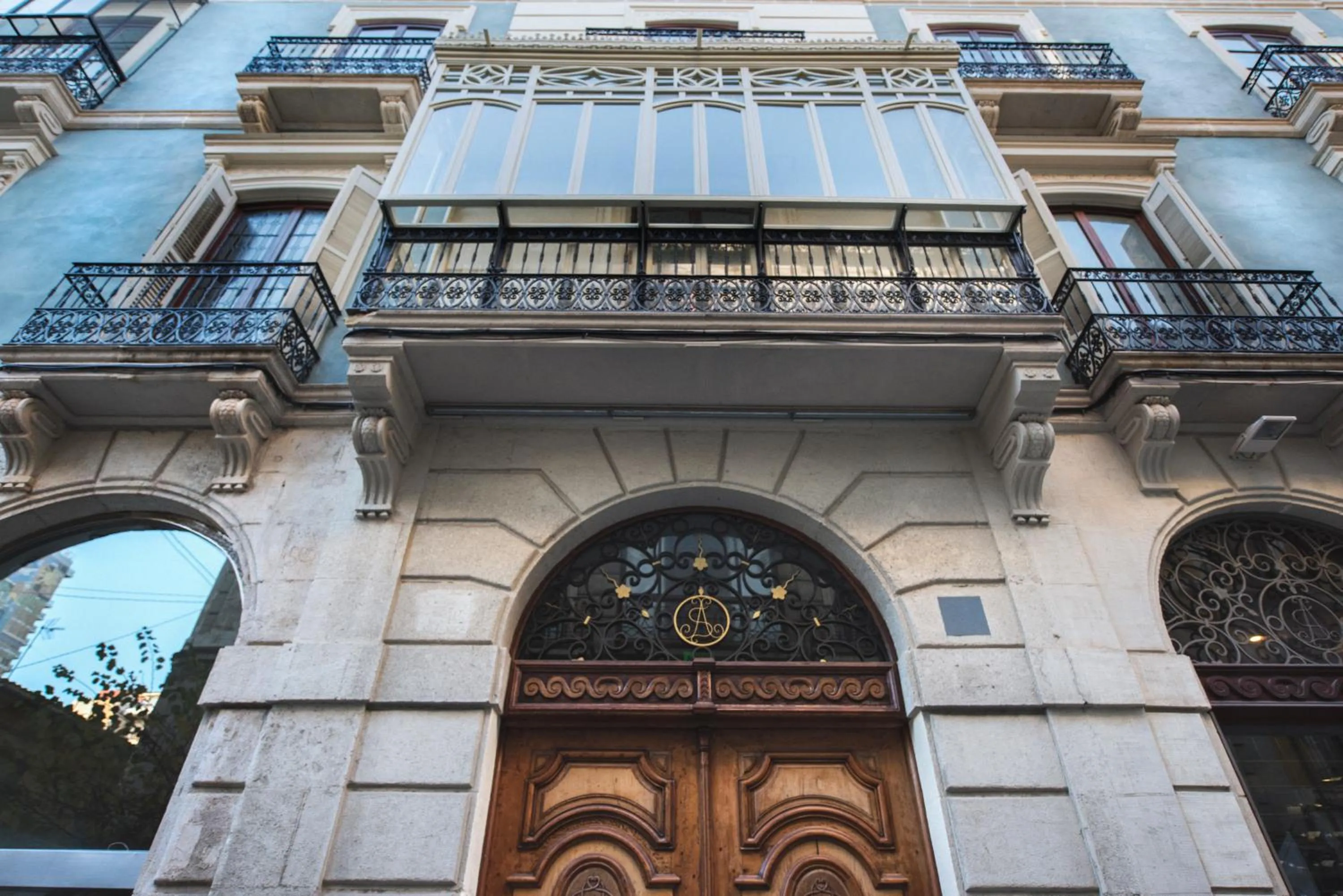Facade/entrance in Palacio Salvetti Suites