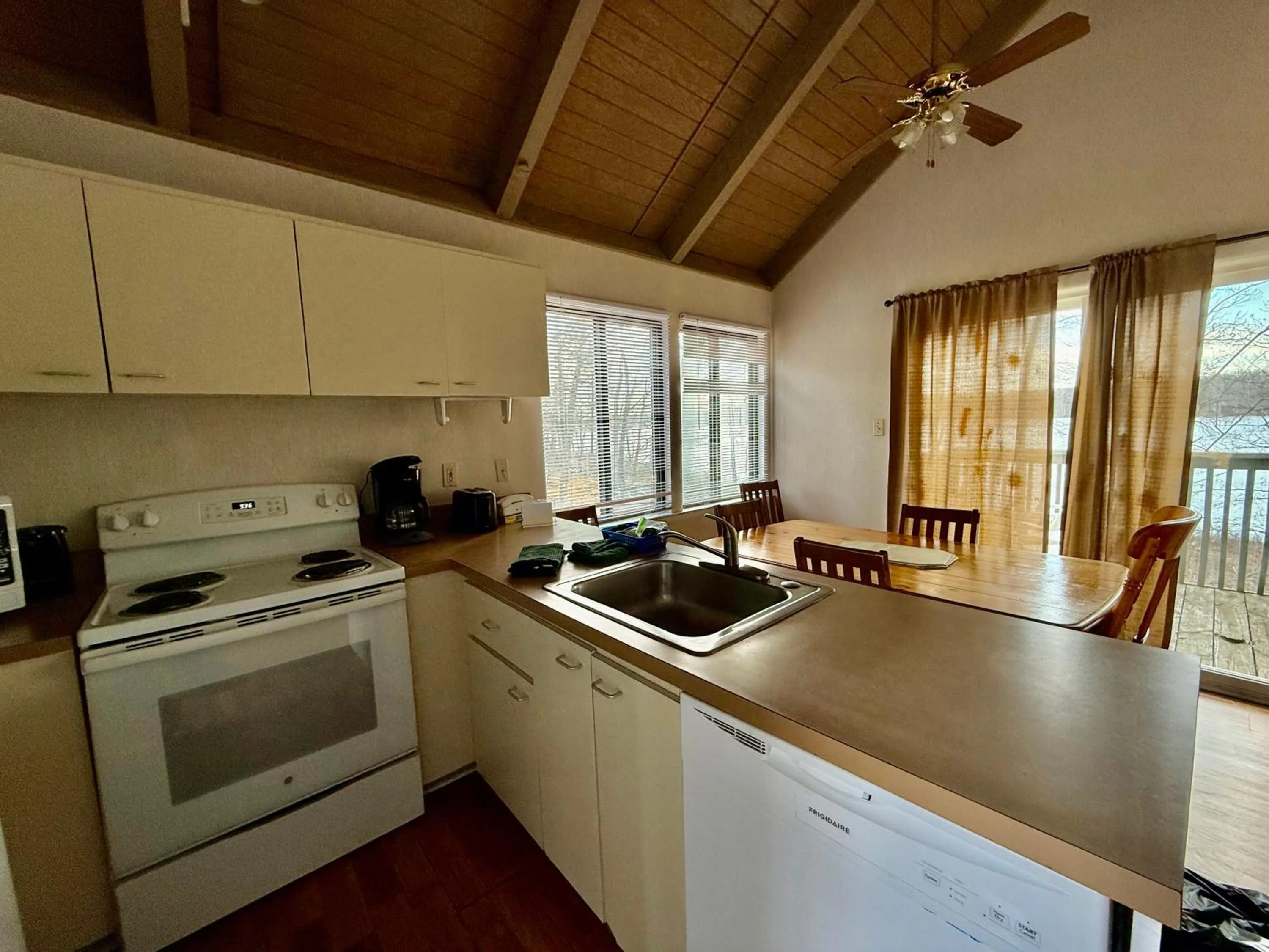 Eagle Village Resort