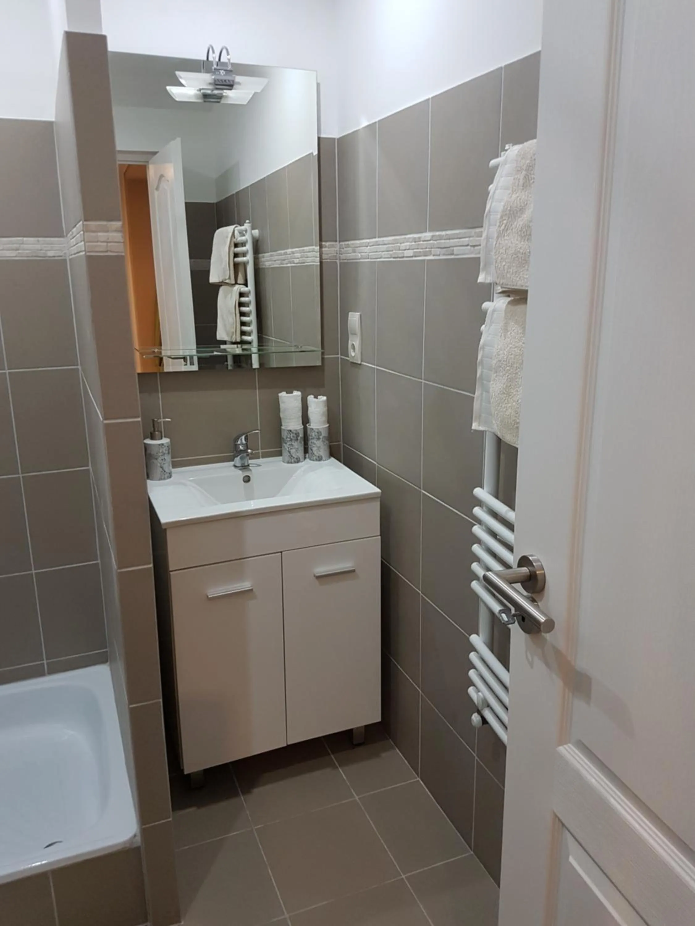 Bathroom in Hédi Vendégház Eger