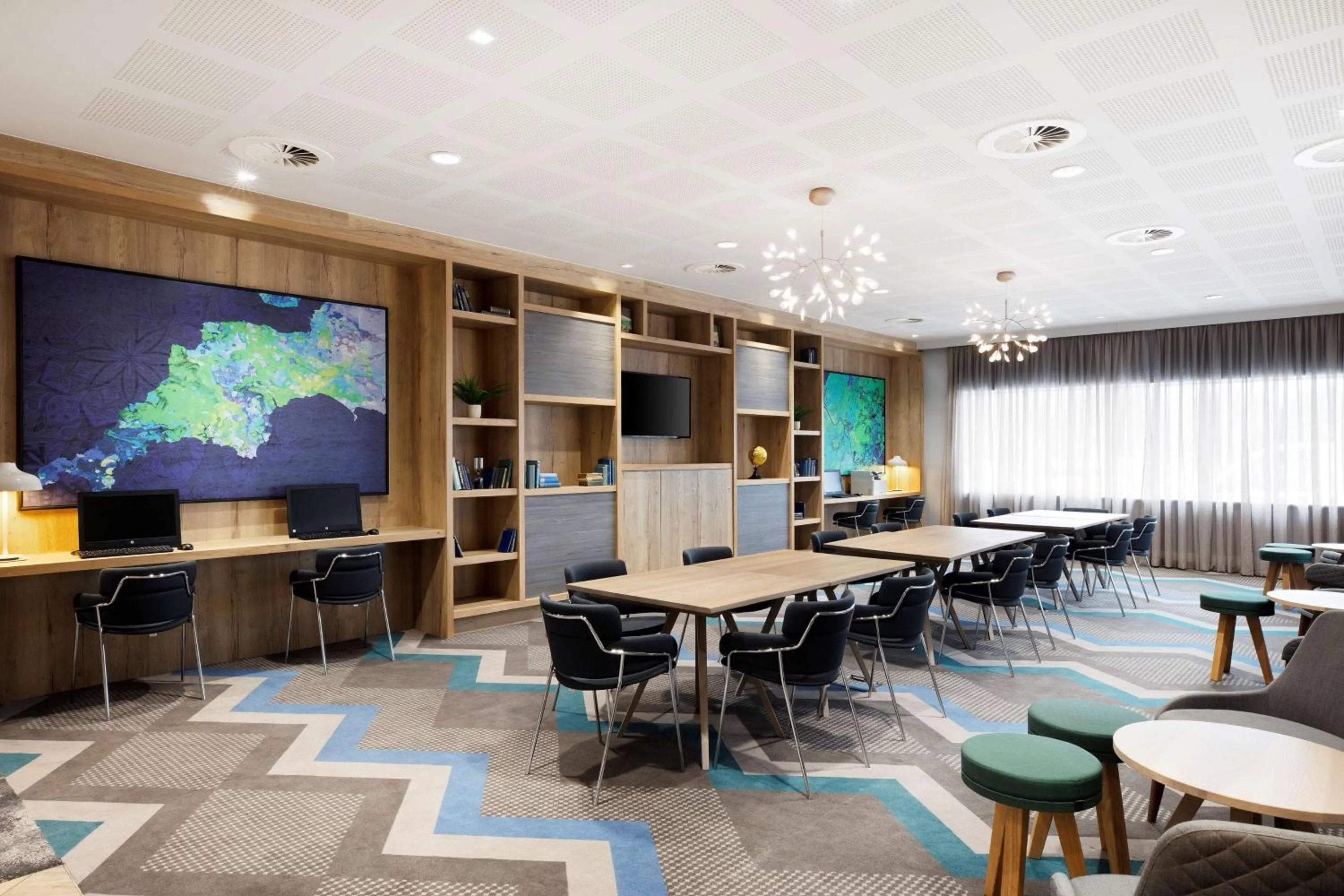 Business facilities in Hampton By Hilton Bristol Airport