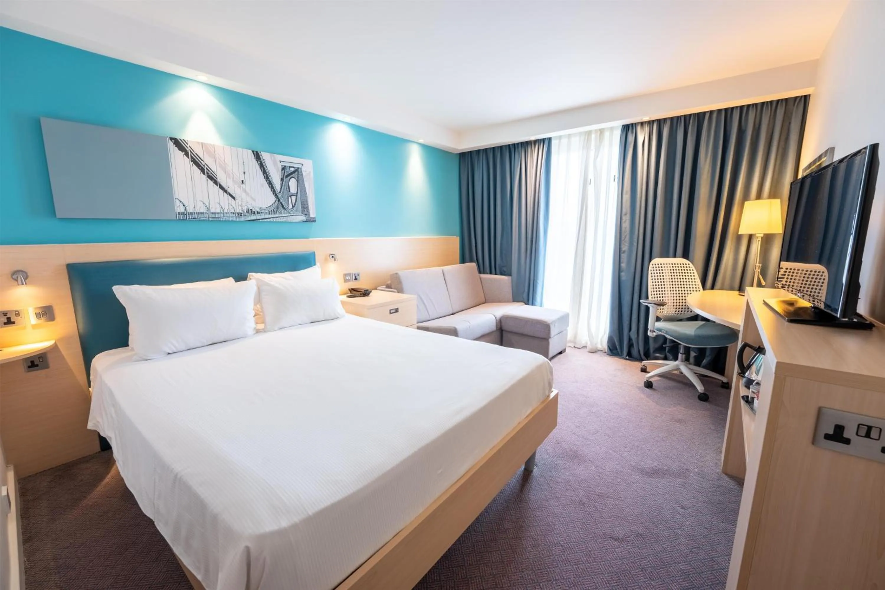 Bed in Hampton By Hilton Bristol Airport