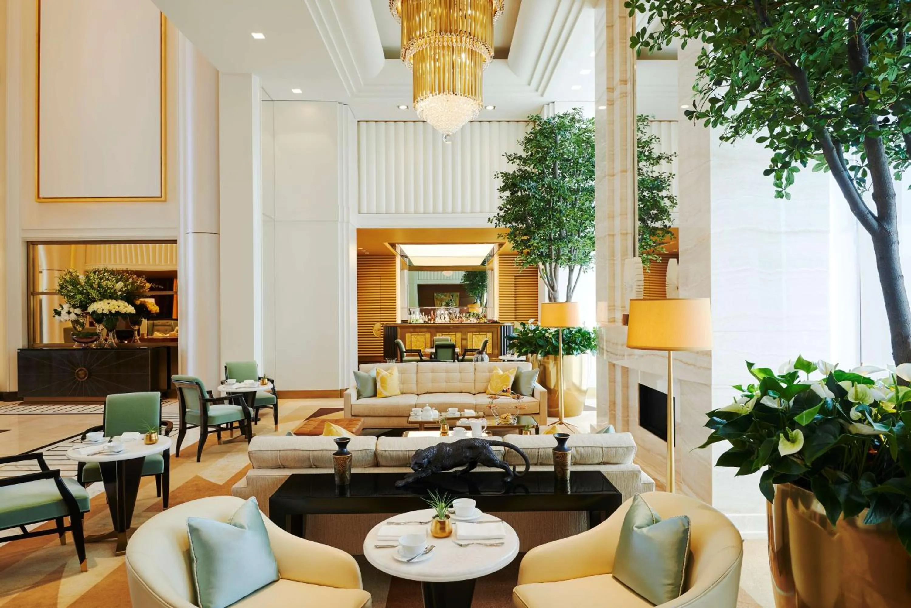 Lobby or reception in Waldorf Astoria Beverly Hills
