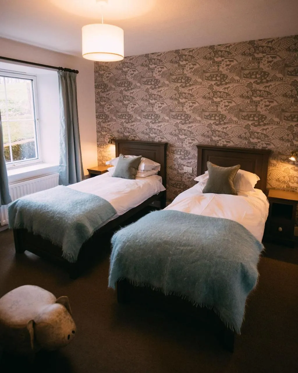 Bed in Douneside House