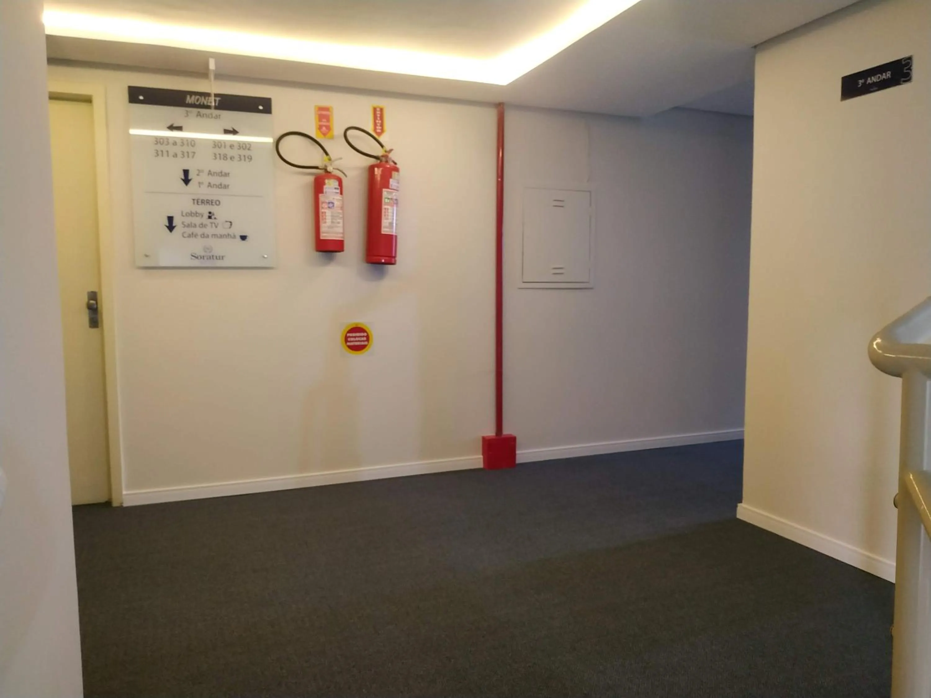 elevator in Soratur Hotel & Coworking