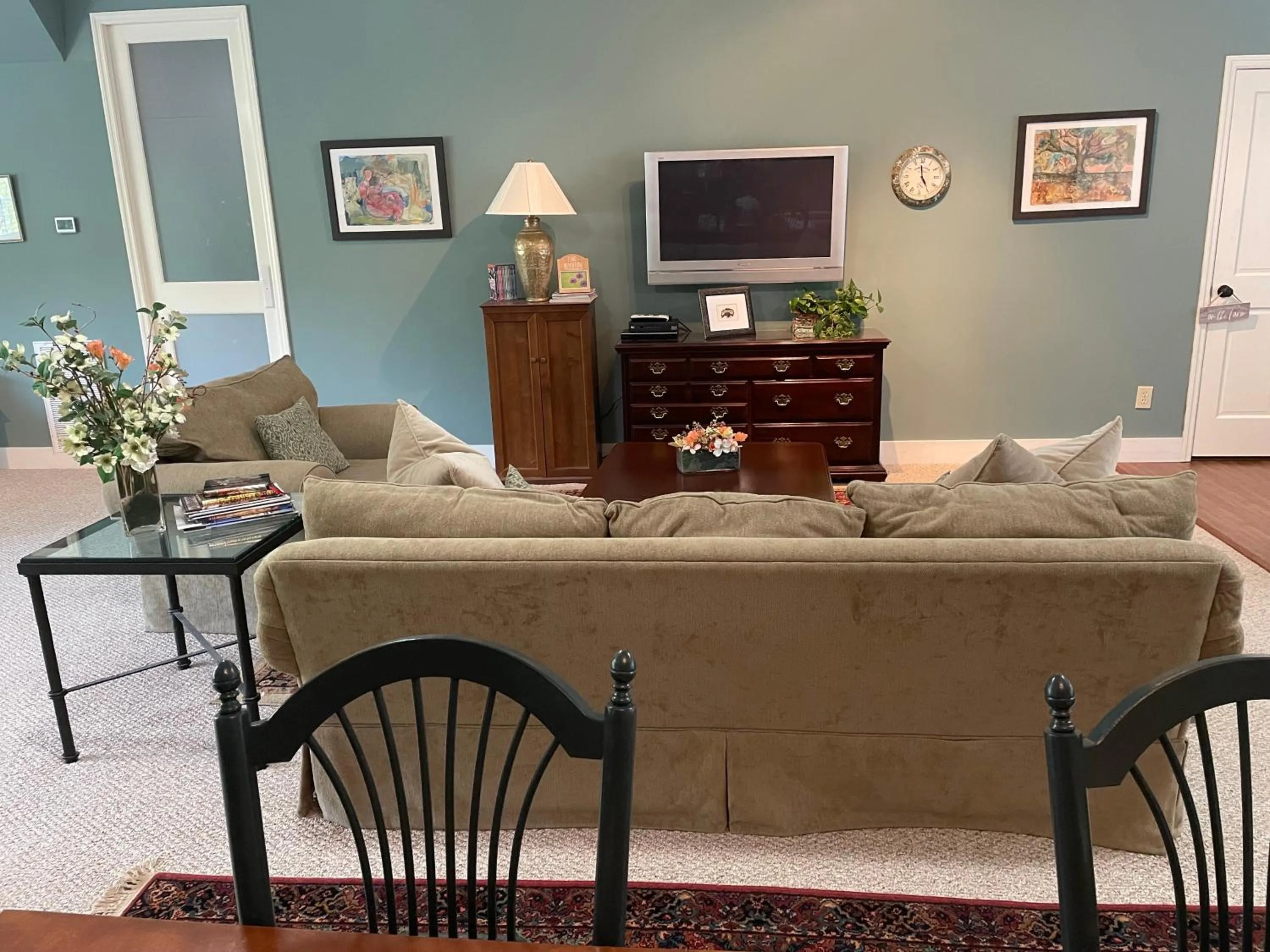 TV and multimedia in Full Circle Farm Inn