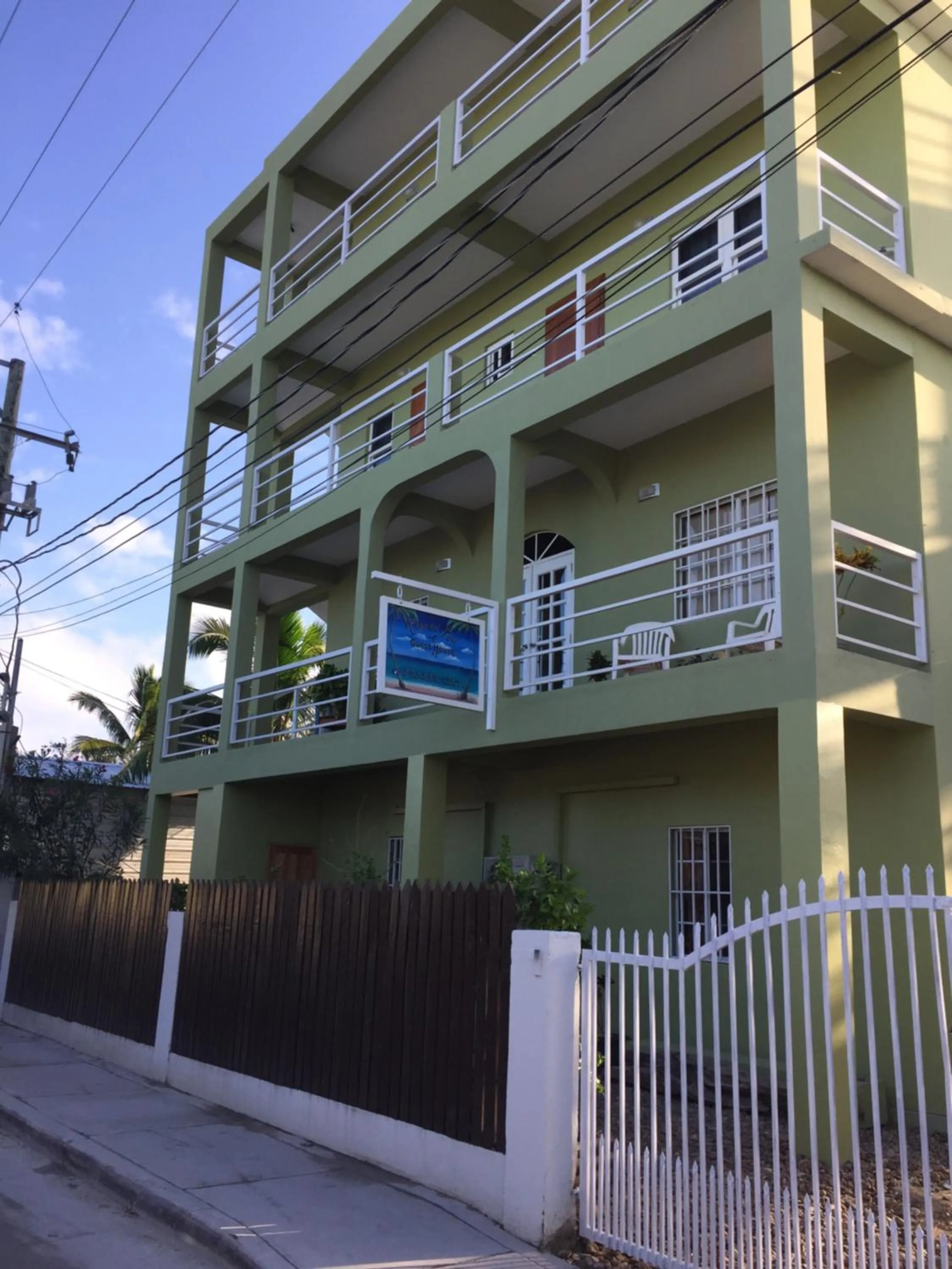 Property building in Casa del Rai