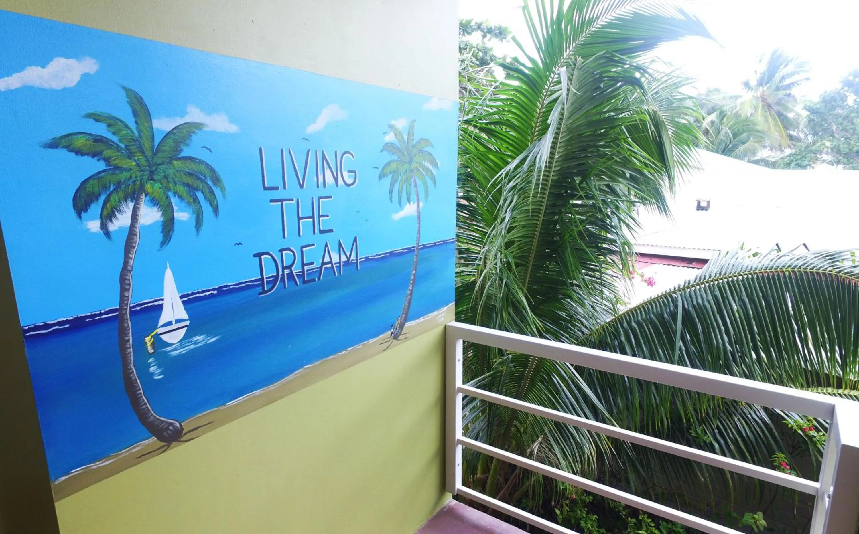 Property logo or sign in Casa del Rai