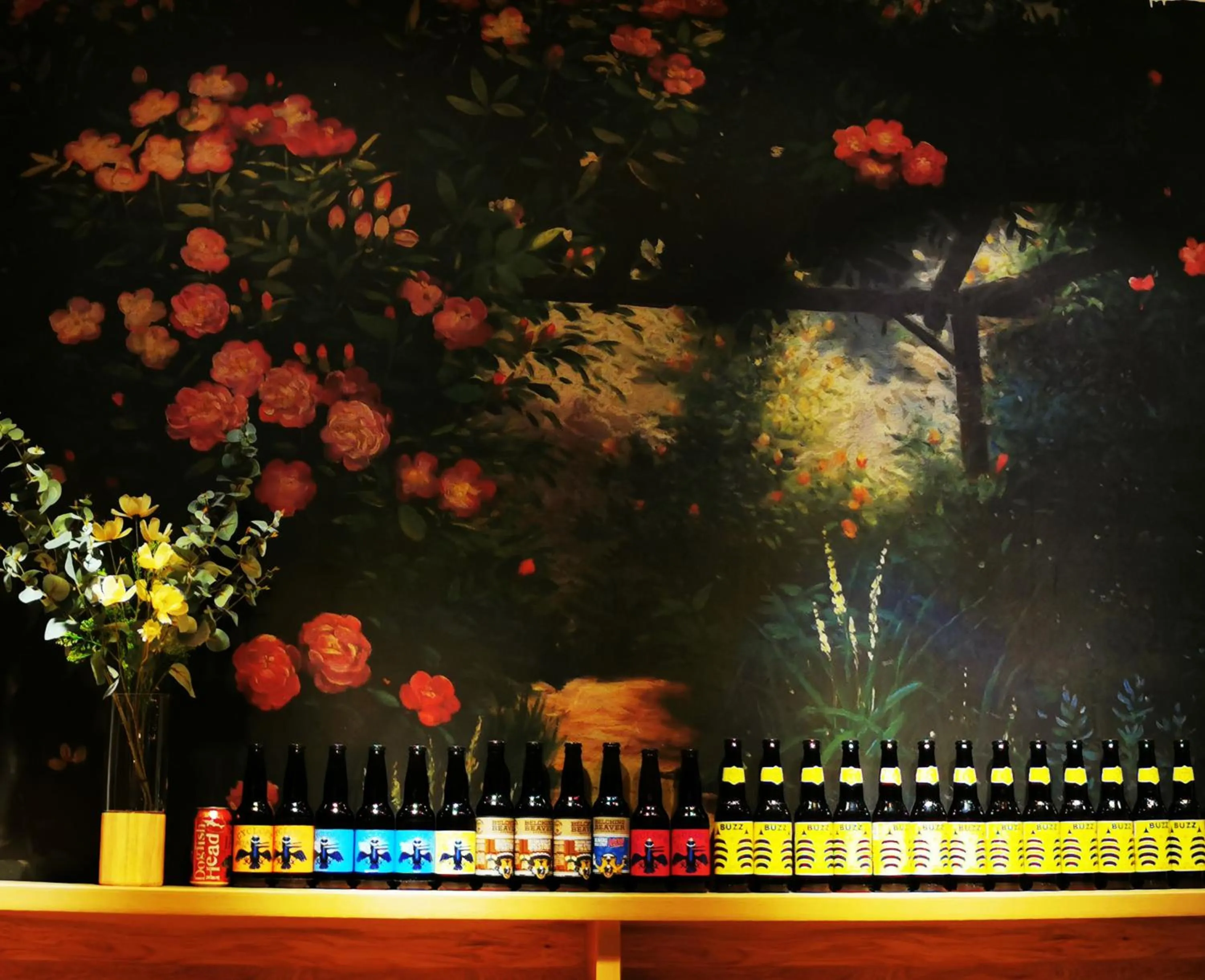 Restaurant/places to eat in Ancient Street No.5 Youth Chic Hotel