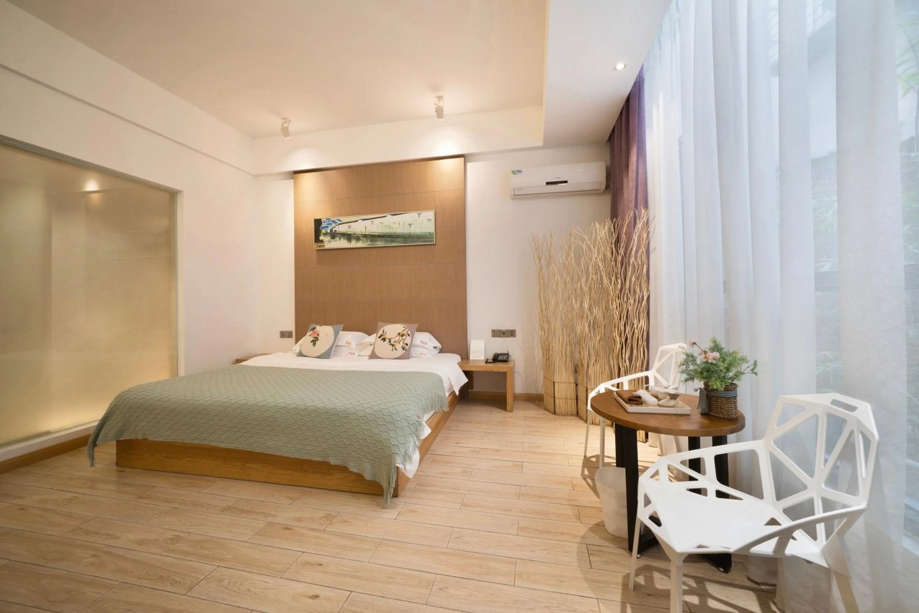 Bed in Ancient Street No.5 Youth Chic Hotel