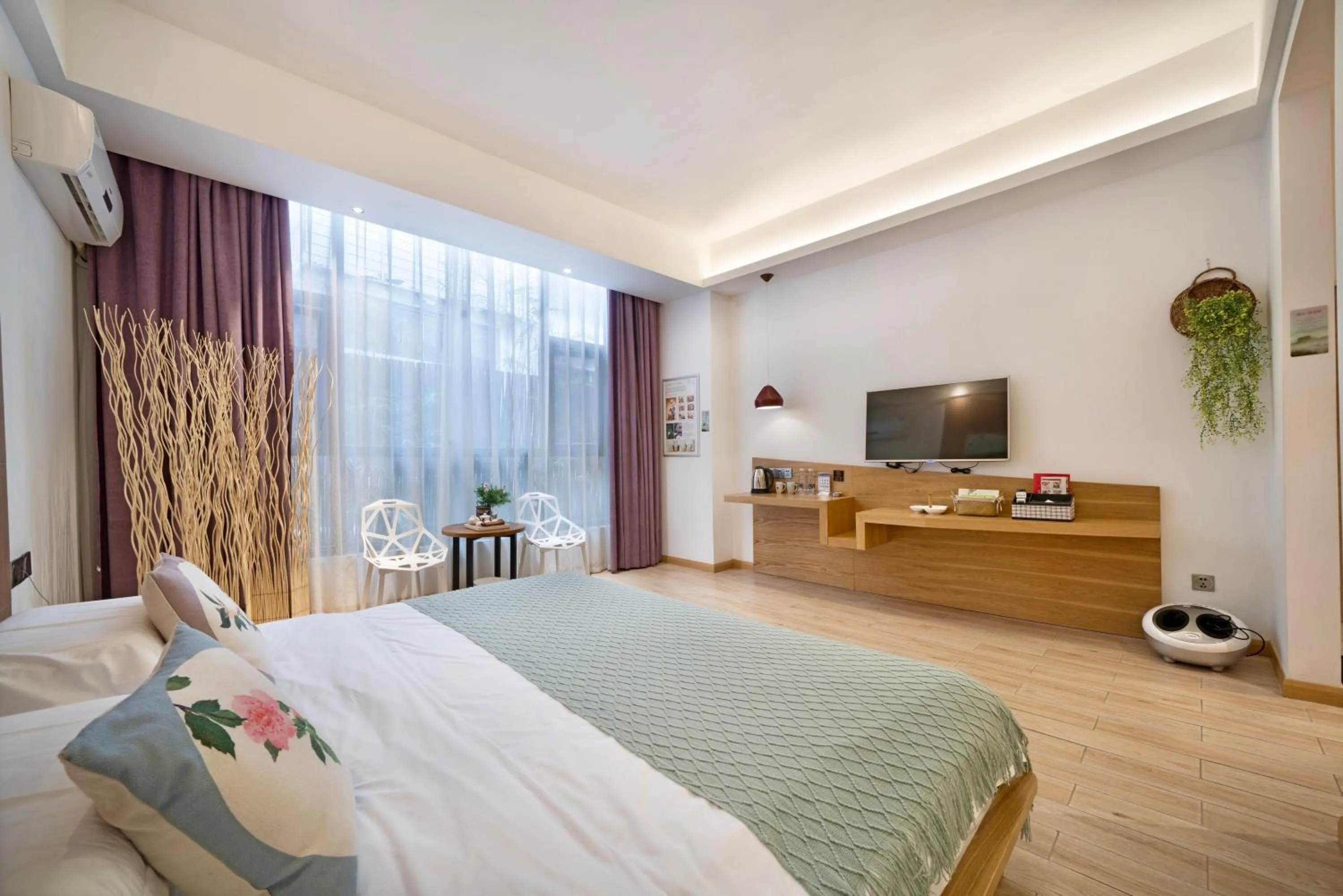 Bed in Ancient Street No.5 Youth Chic Hotel