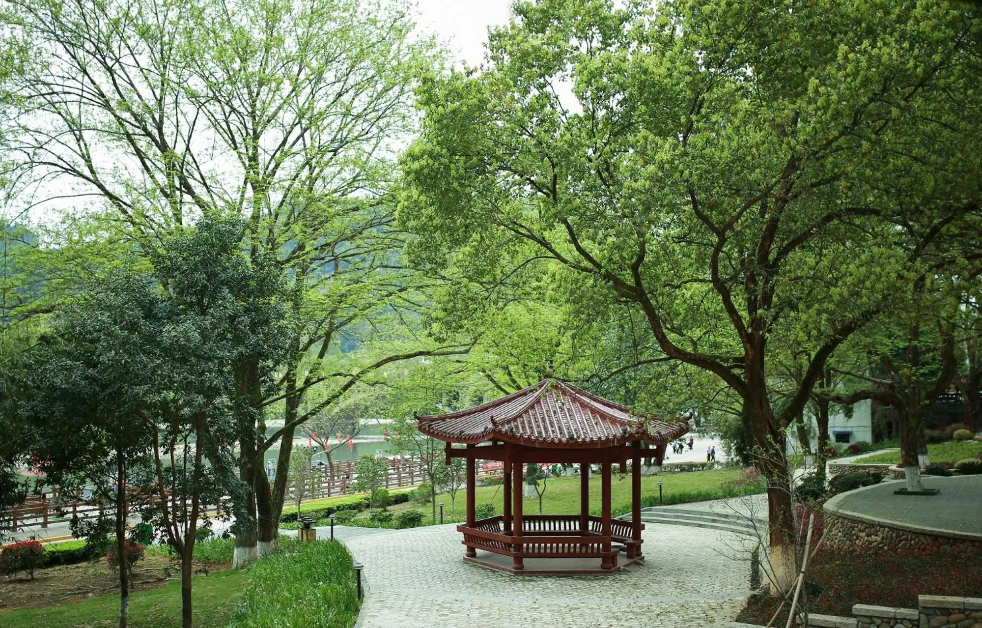 Garden view in Ancient Street No.5 Youth Chic Hotel