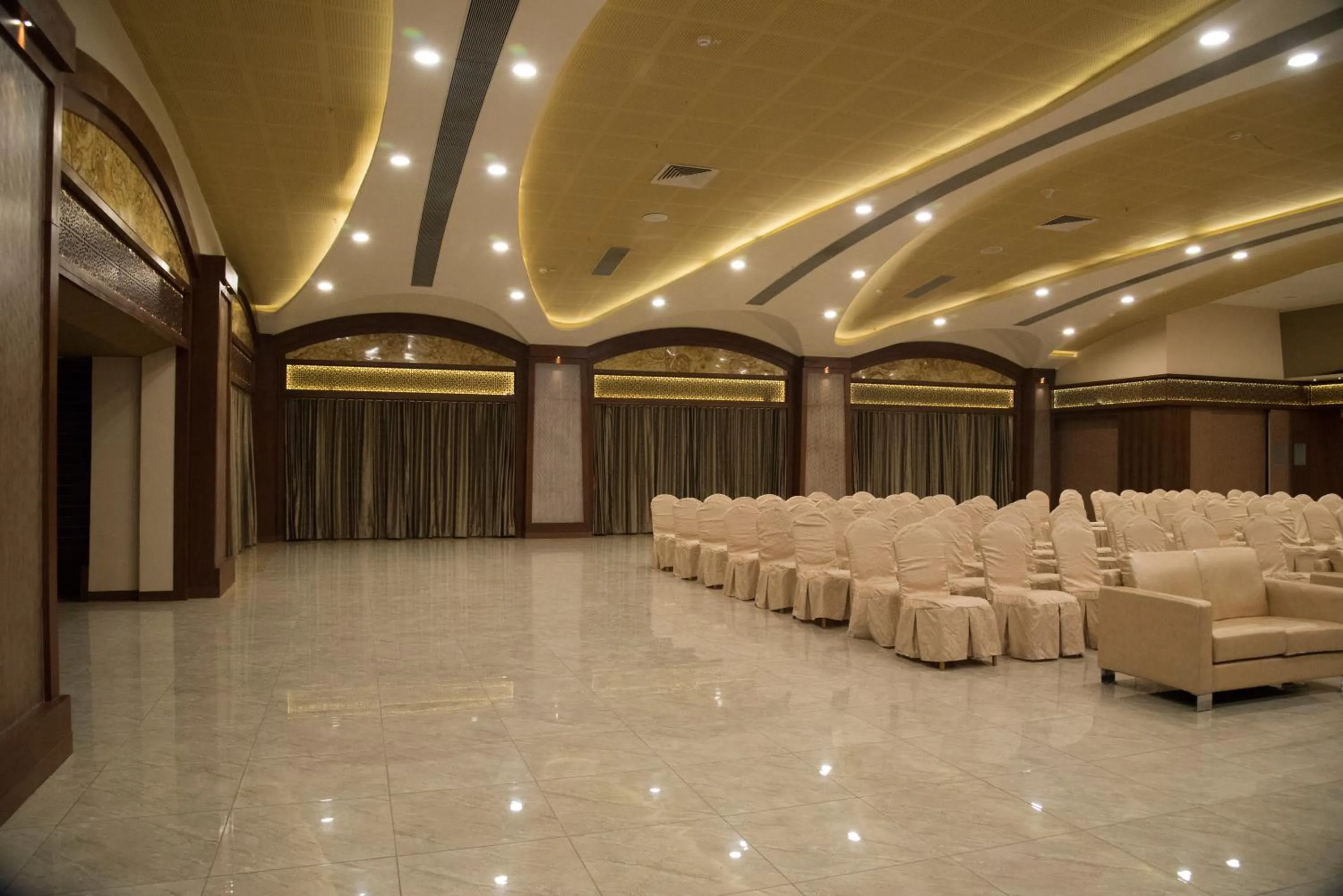 Meeting/conference room in Regenta Inn Vadodara, 500m from Railway Station