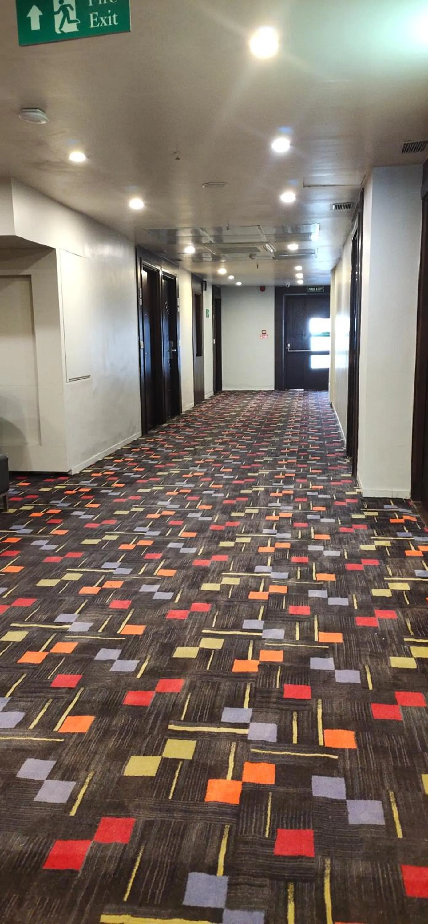 Area and facilities in Regenta Inn Vadodara, 500m from Railway Station