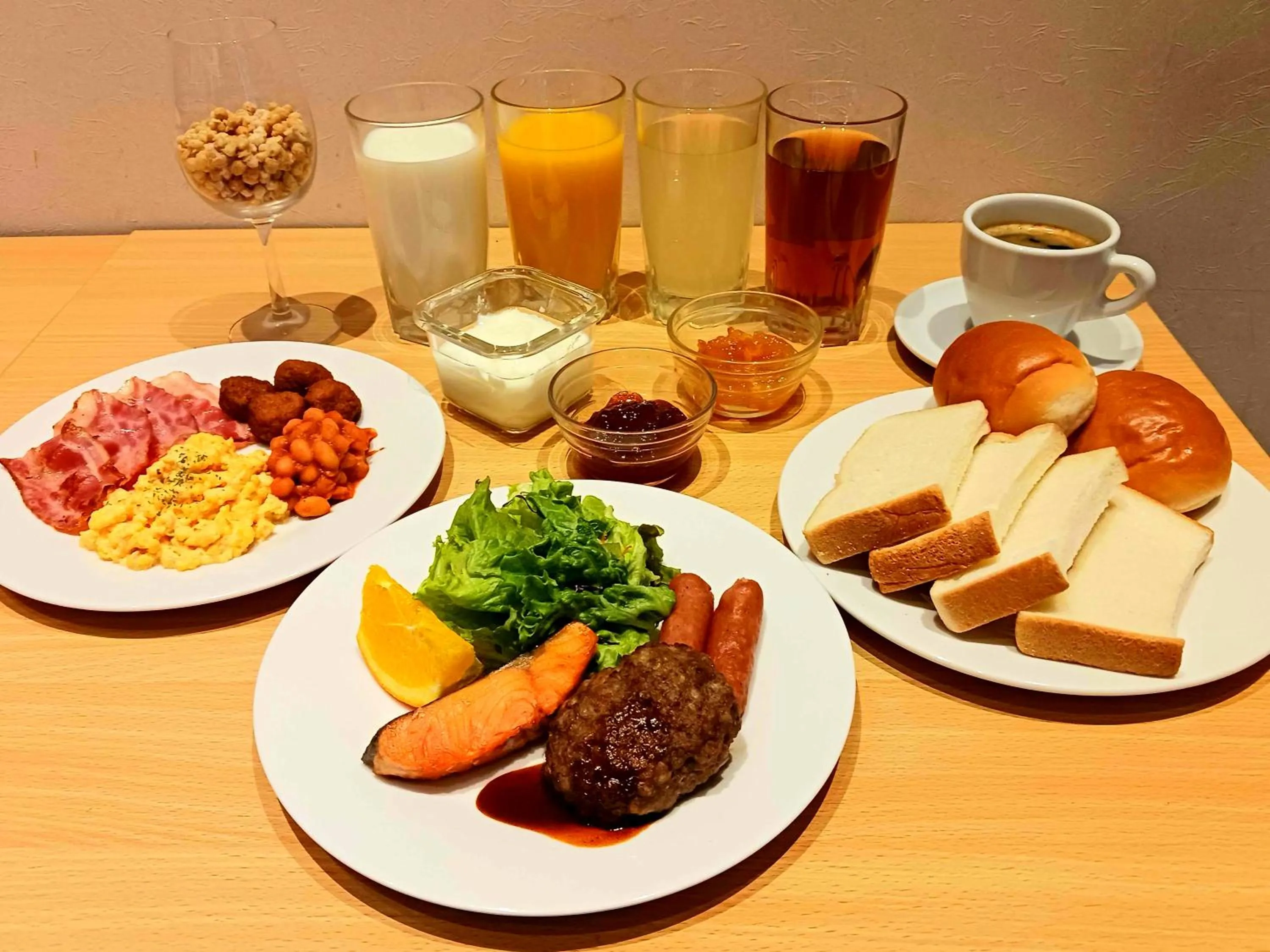 Breakfast in APA Hotel Higashi Shinjuku Kabukicho Higashi