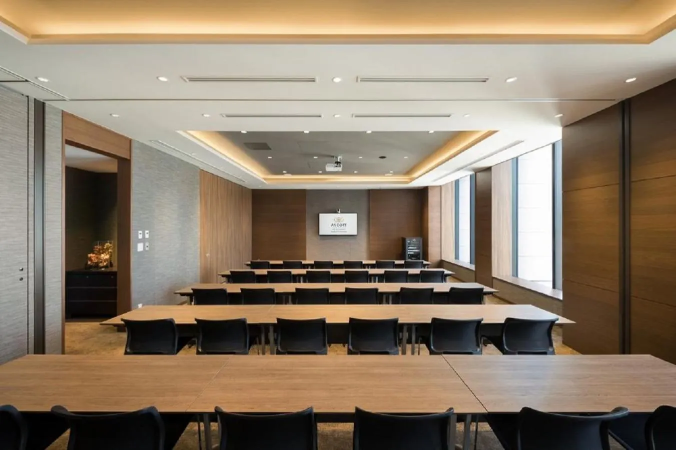 Meeting/conference room in Ascott Marunouchi Tokyo