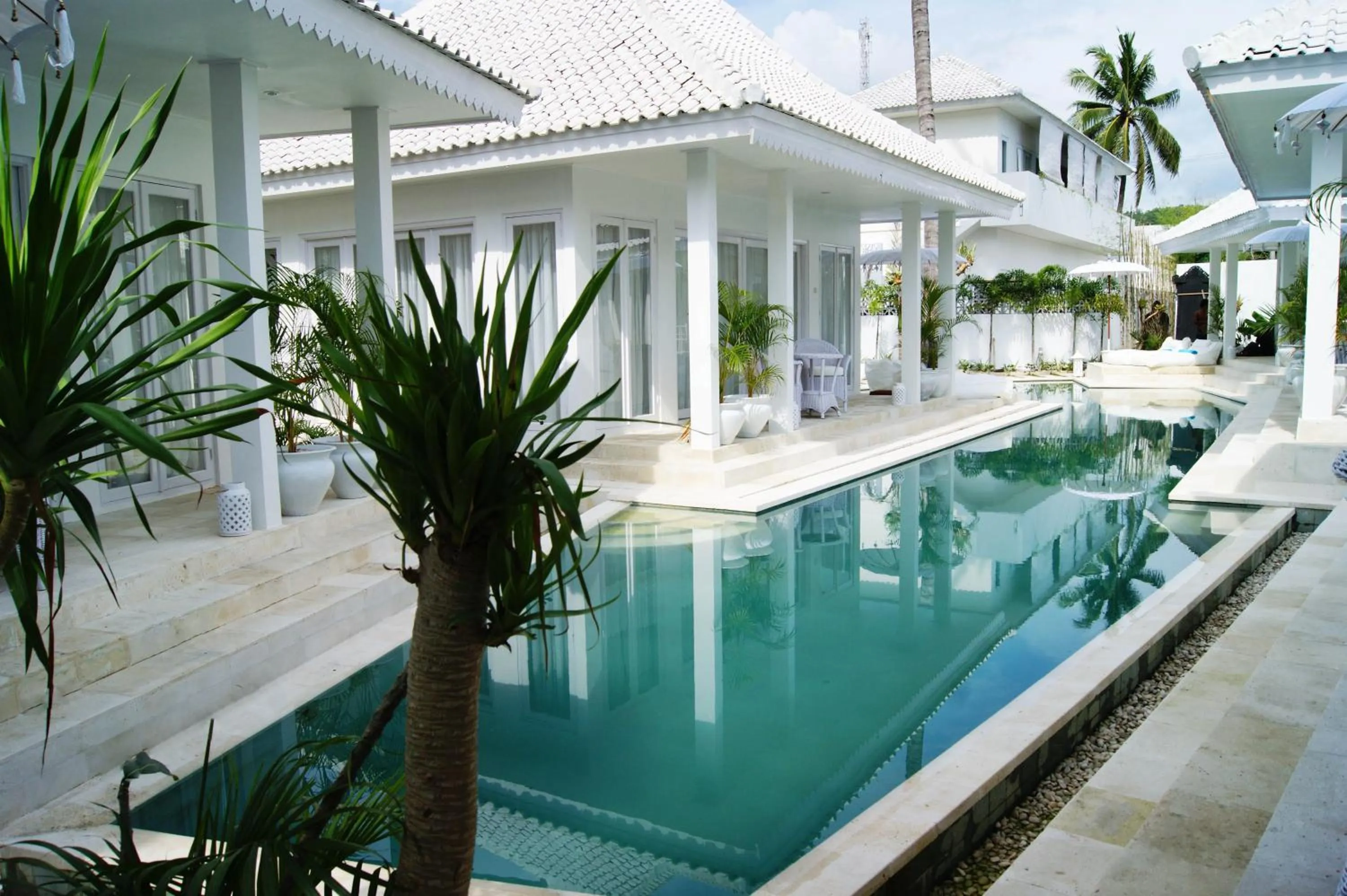 Swimming pool in Harmony Villas