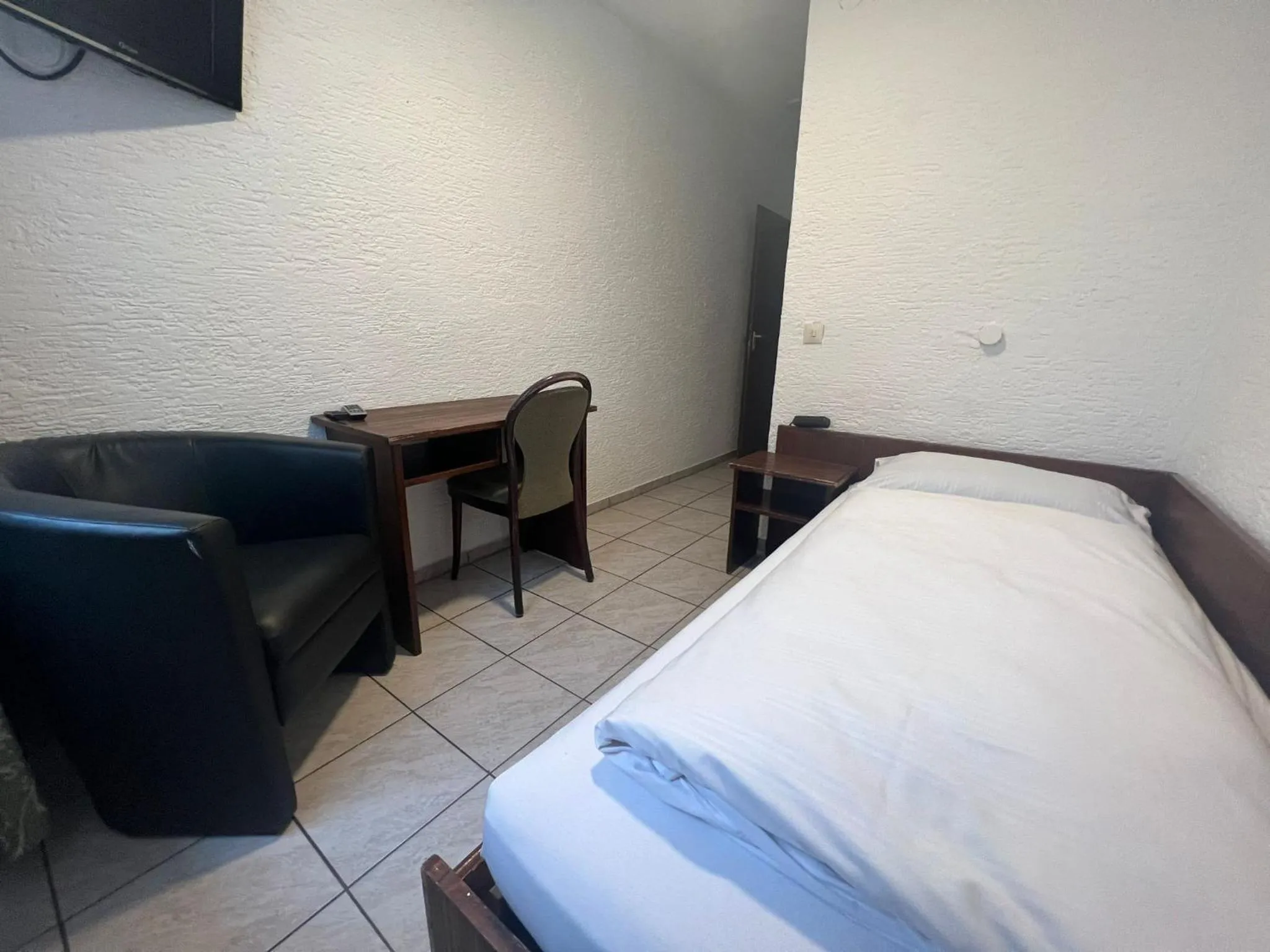 Hotel & Restaurant Main Taunus