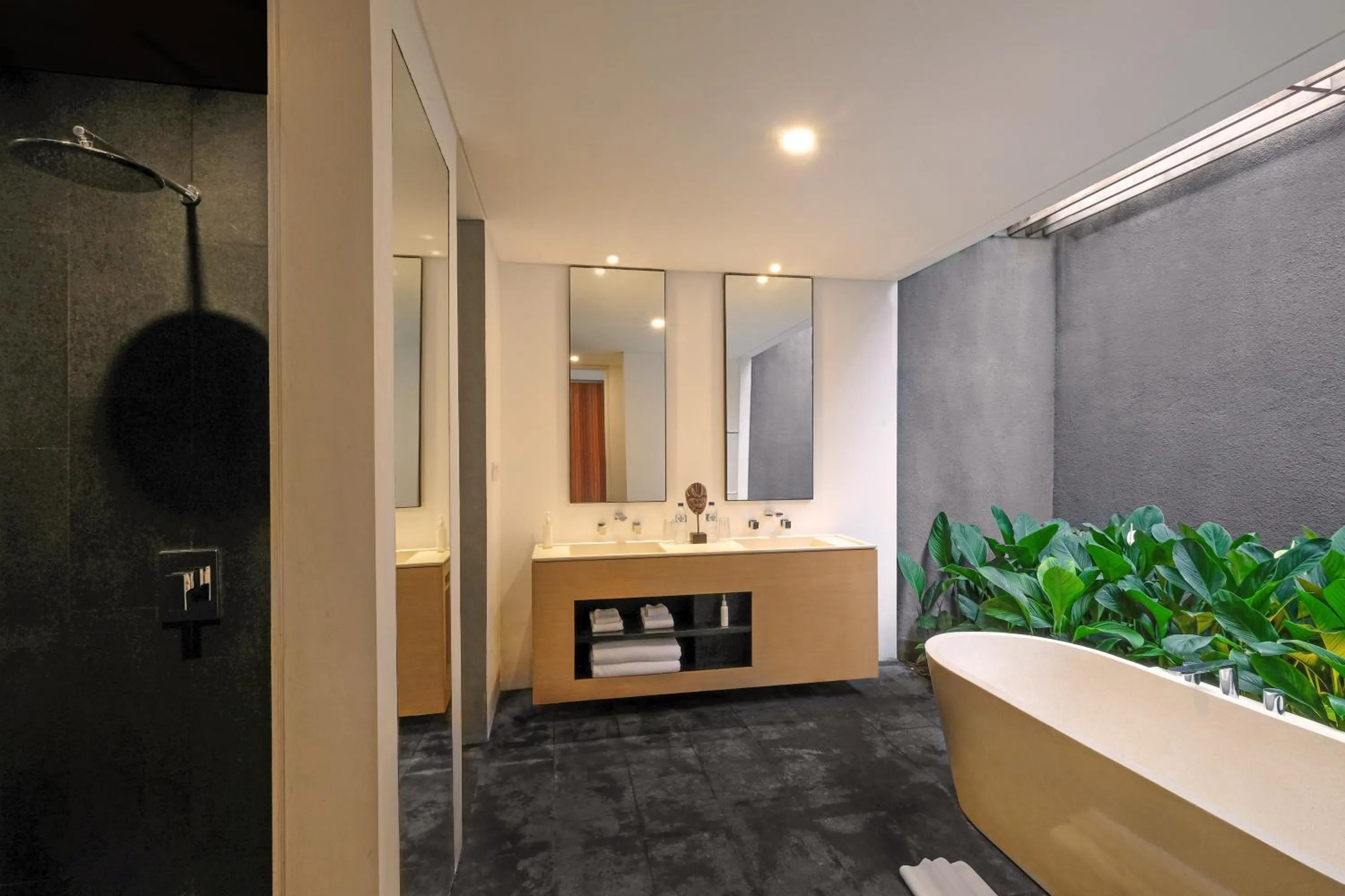 Toilet in Origin Ubud