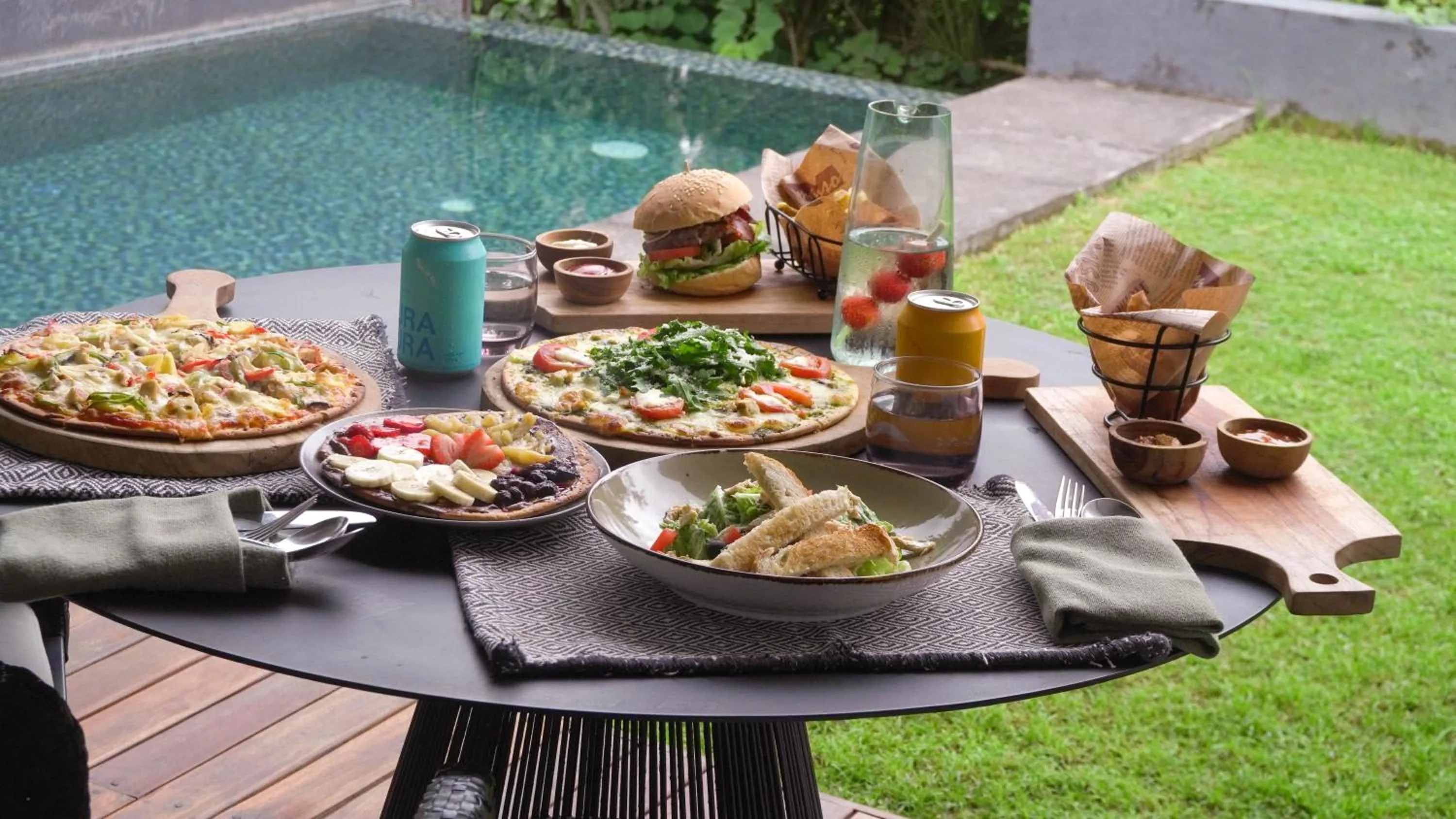 Food and drinks in Origin Ubud