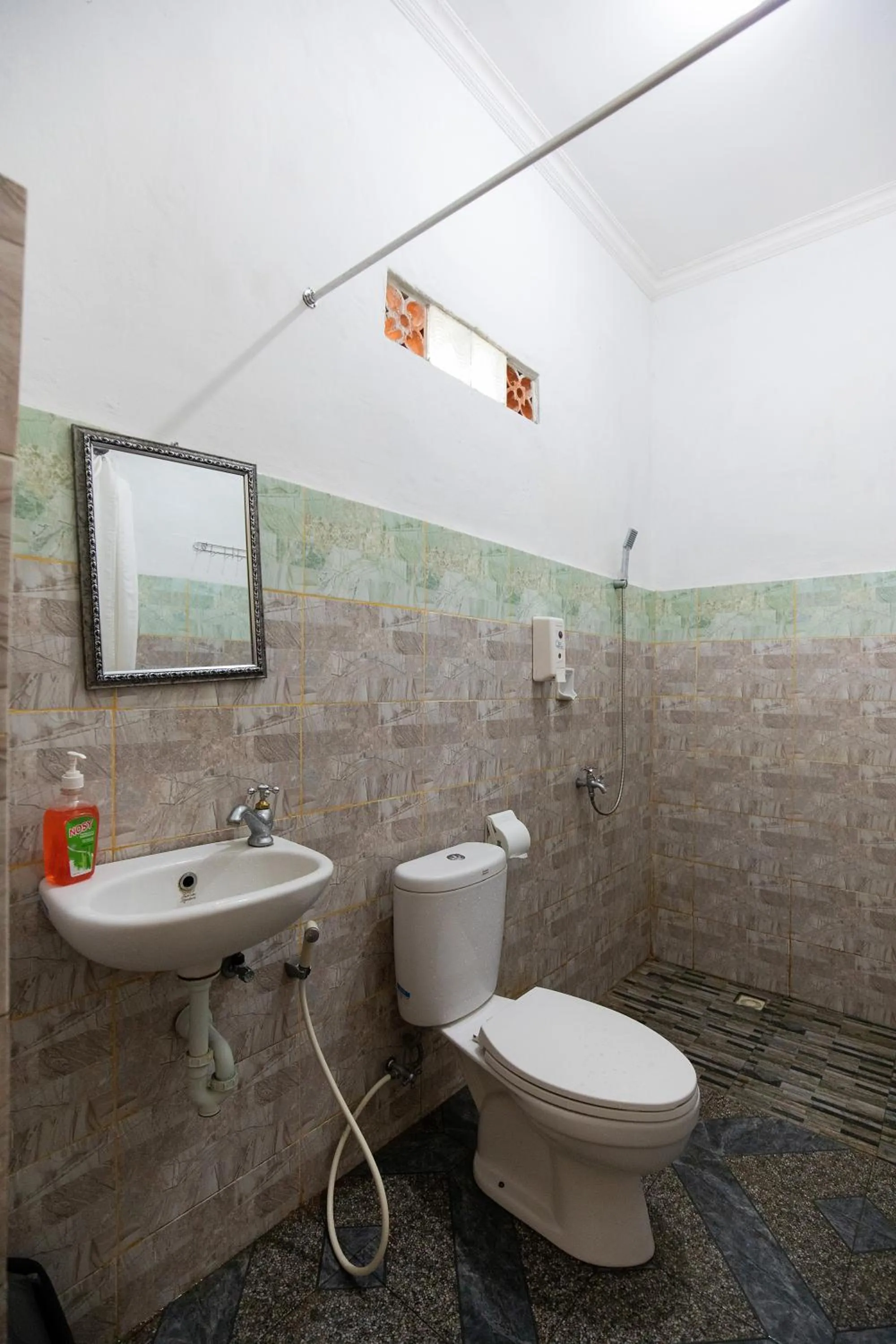 Bathroom in Pondok Kana And Hostel by Ecommerceloka