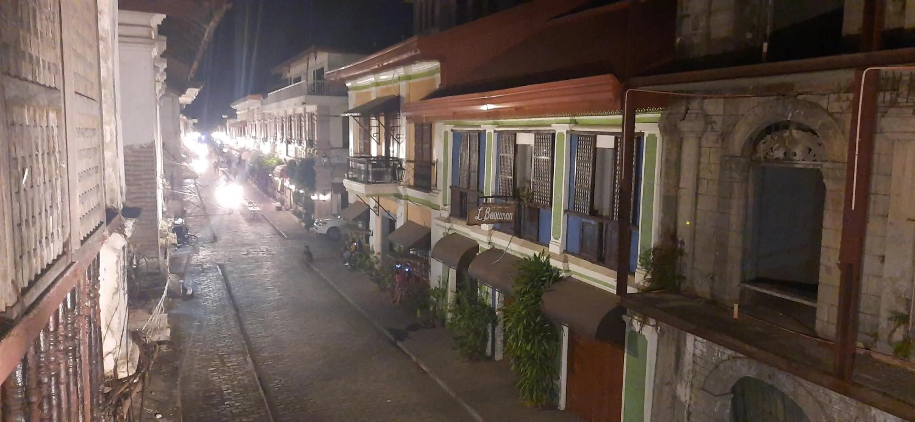 Night in Escolta's Homey Lodge