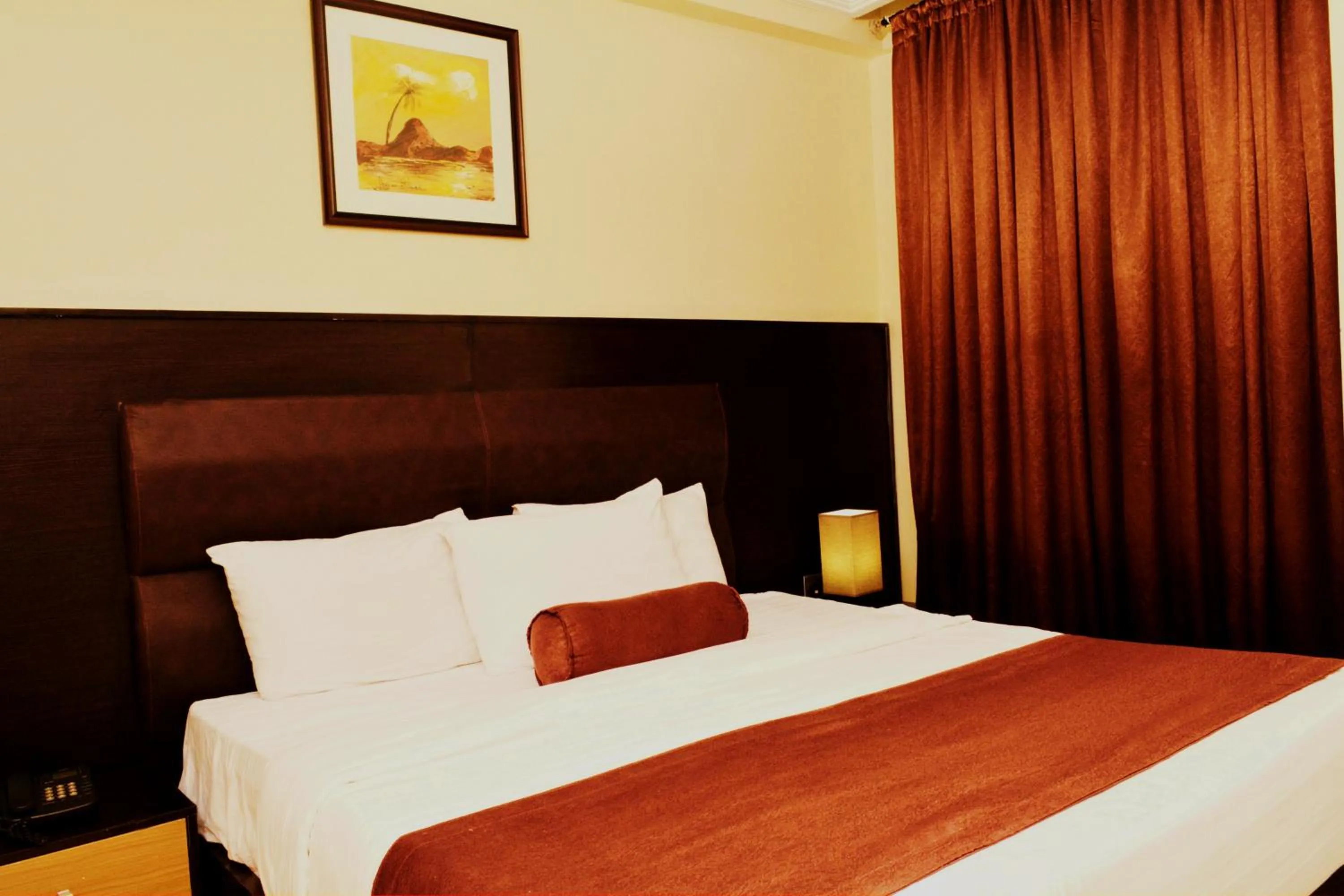 Bed in Sweet Spirit Hotel and Suites Danag - Port Harcourt