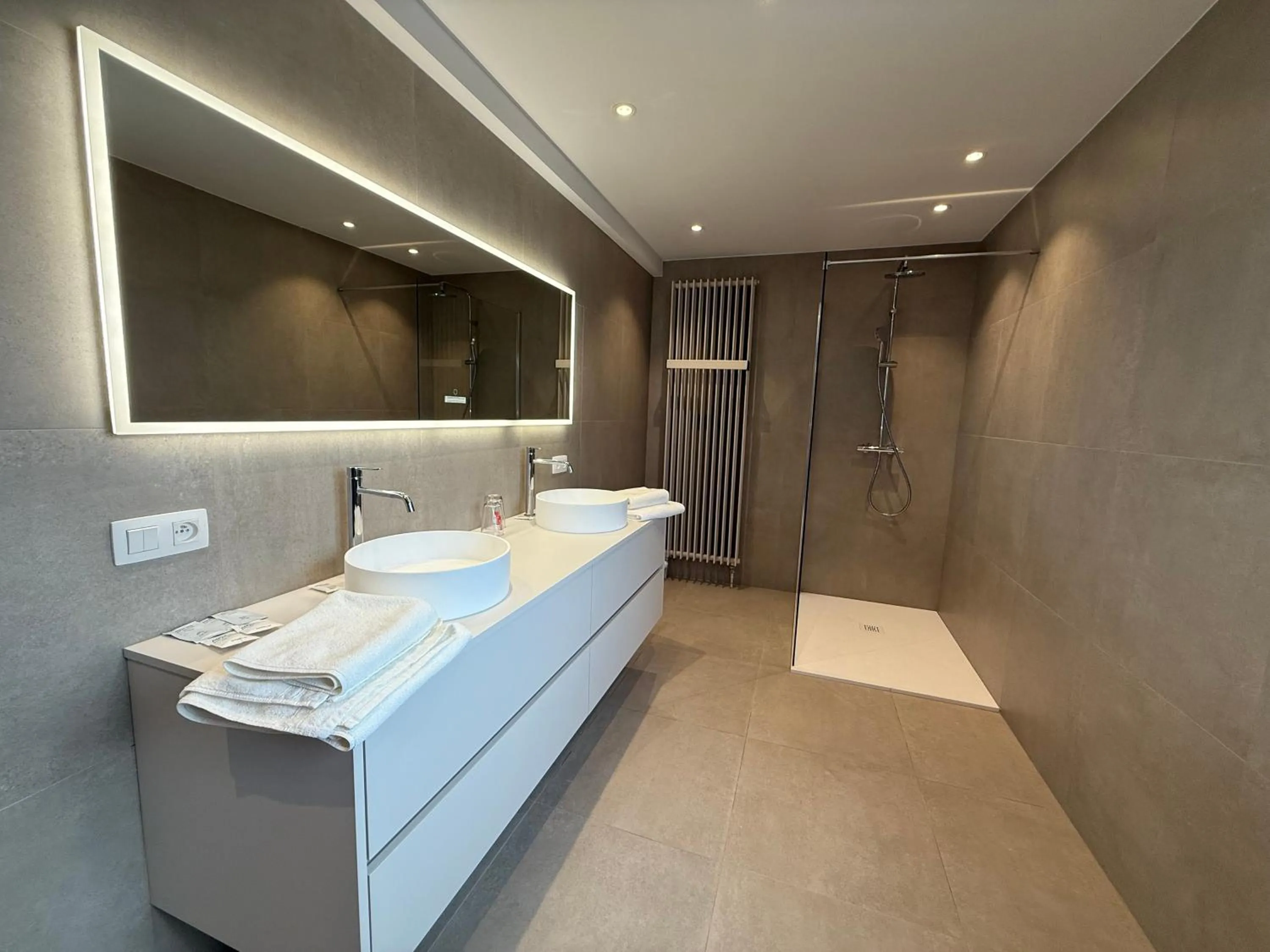 Shower in Strandhotel De Haan