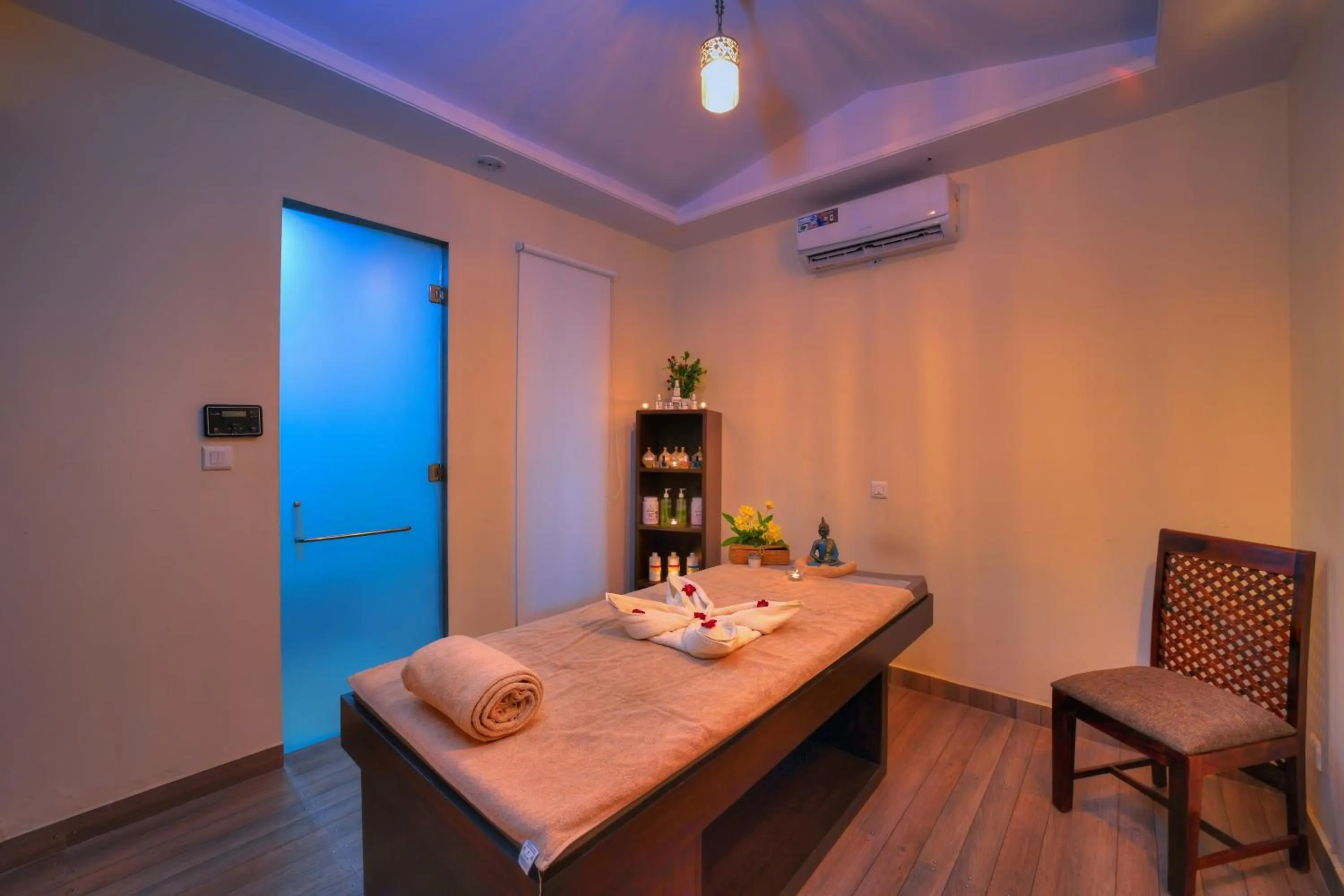 Spa and wellness centre/facilities in Jungle Vilas