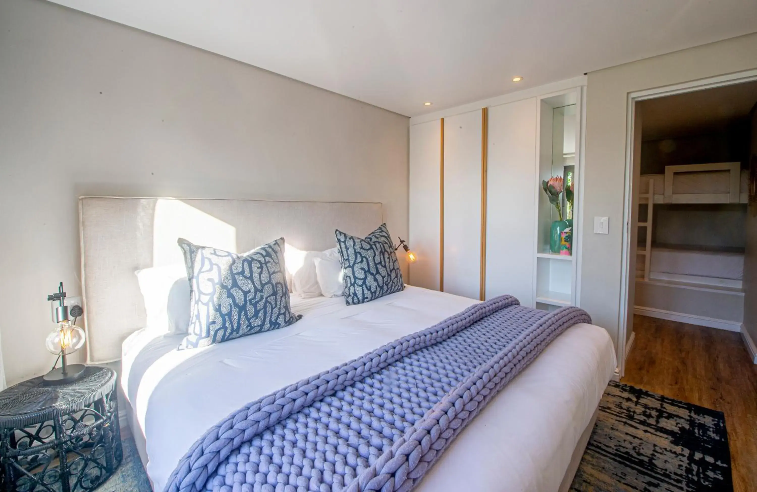 Deluxe Apartment in The Bungalow Deluxe Apartment in The Bungalow