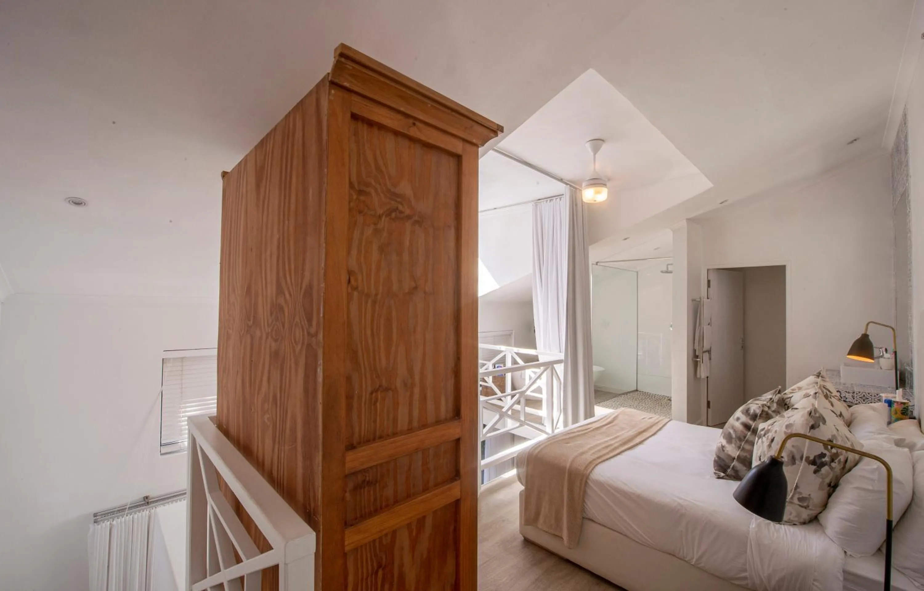 Photo of the whole room, Bed in The Bungalow