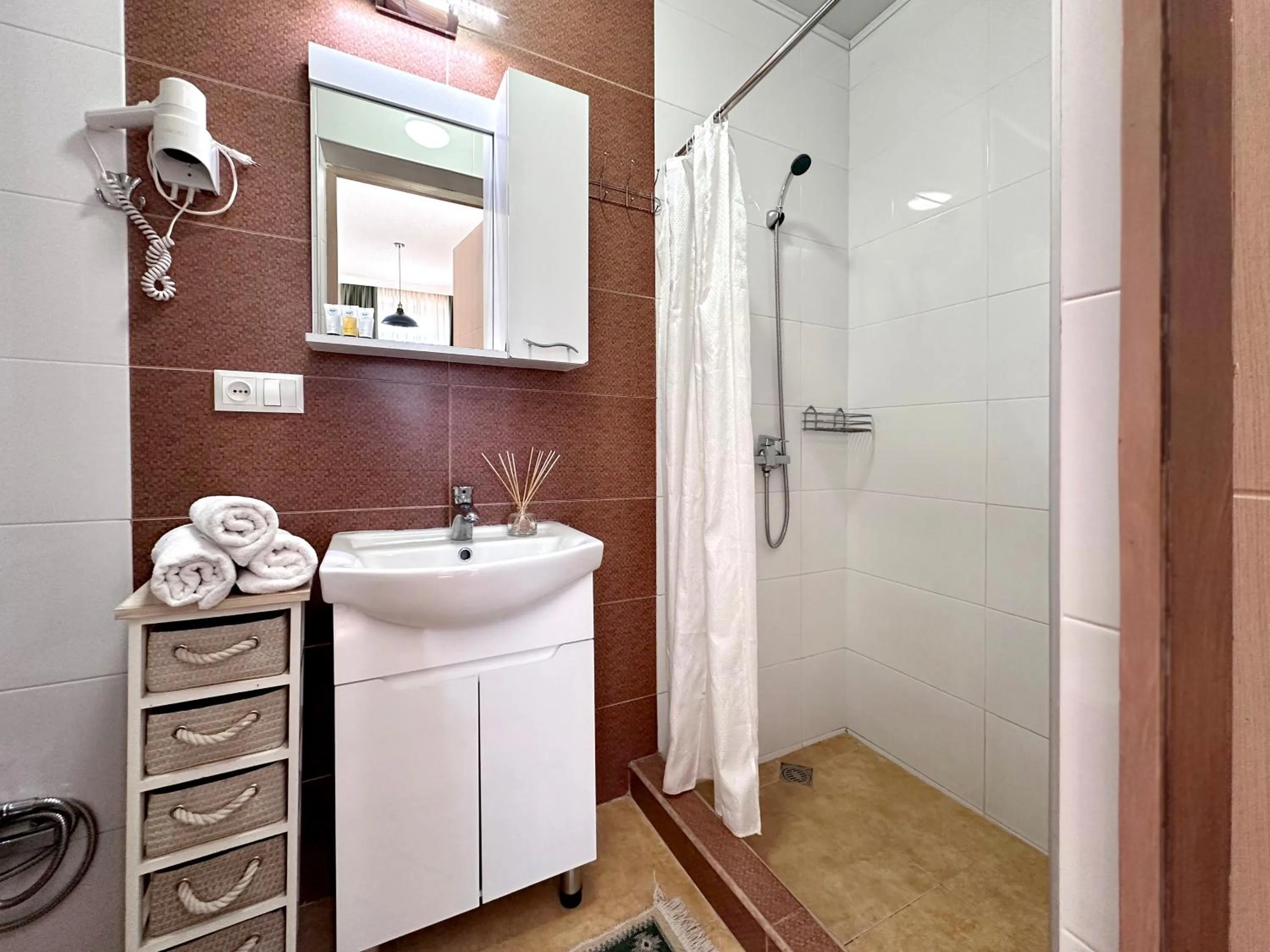 Bathroom in Betlemi Old Town Hotel