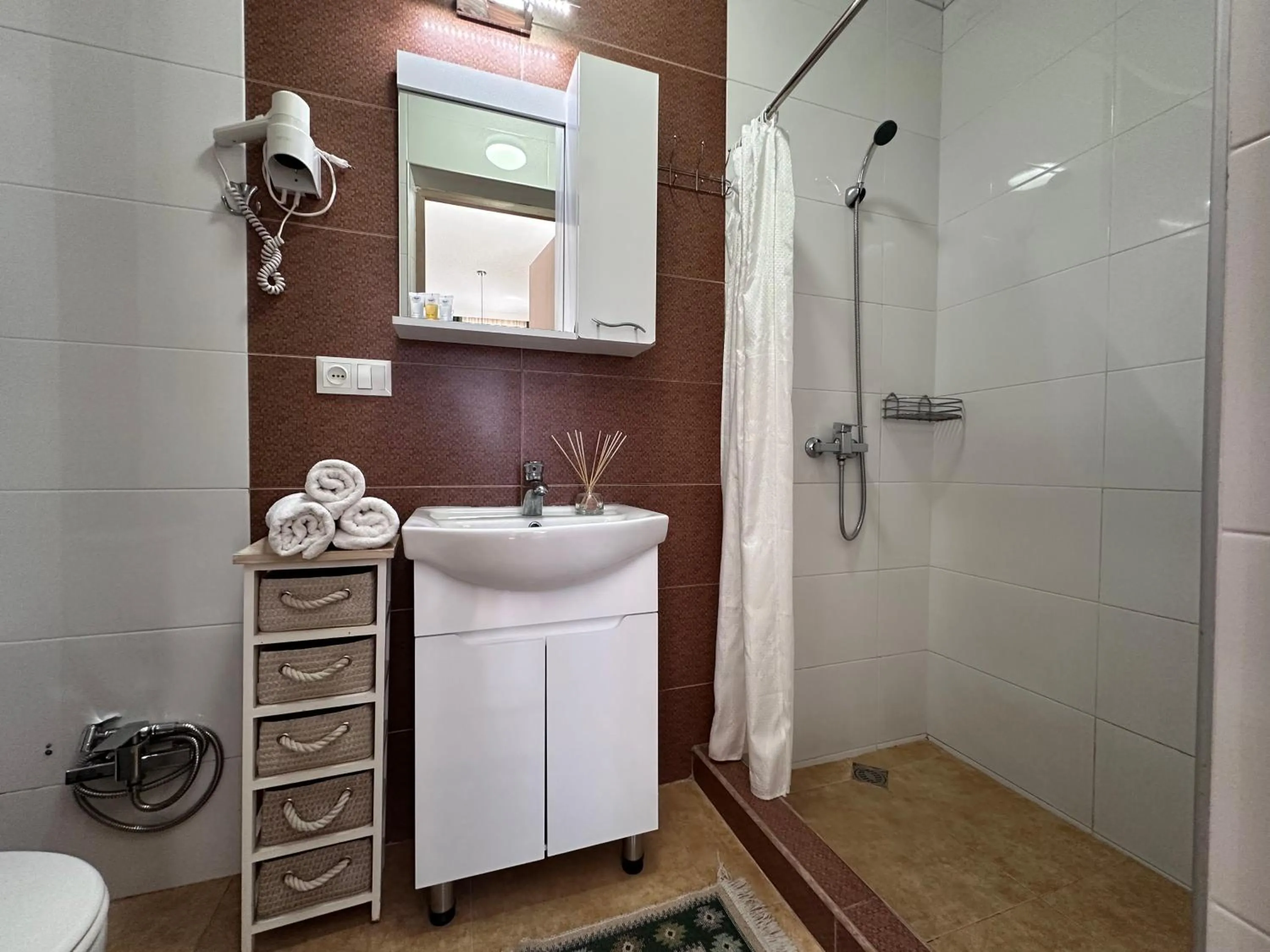 Bathroom in Betlemi Old Town Hotel