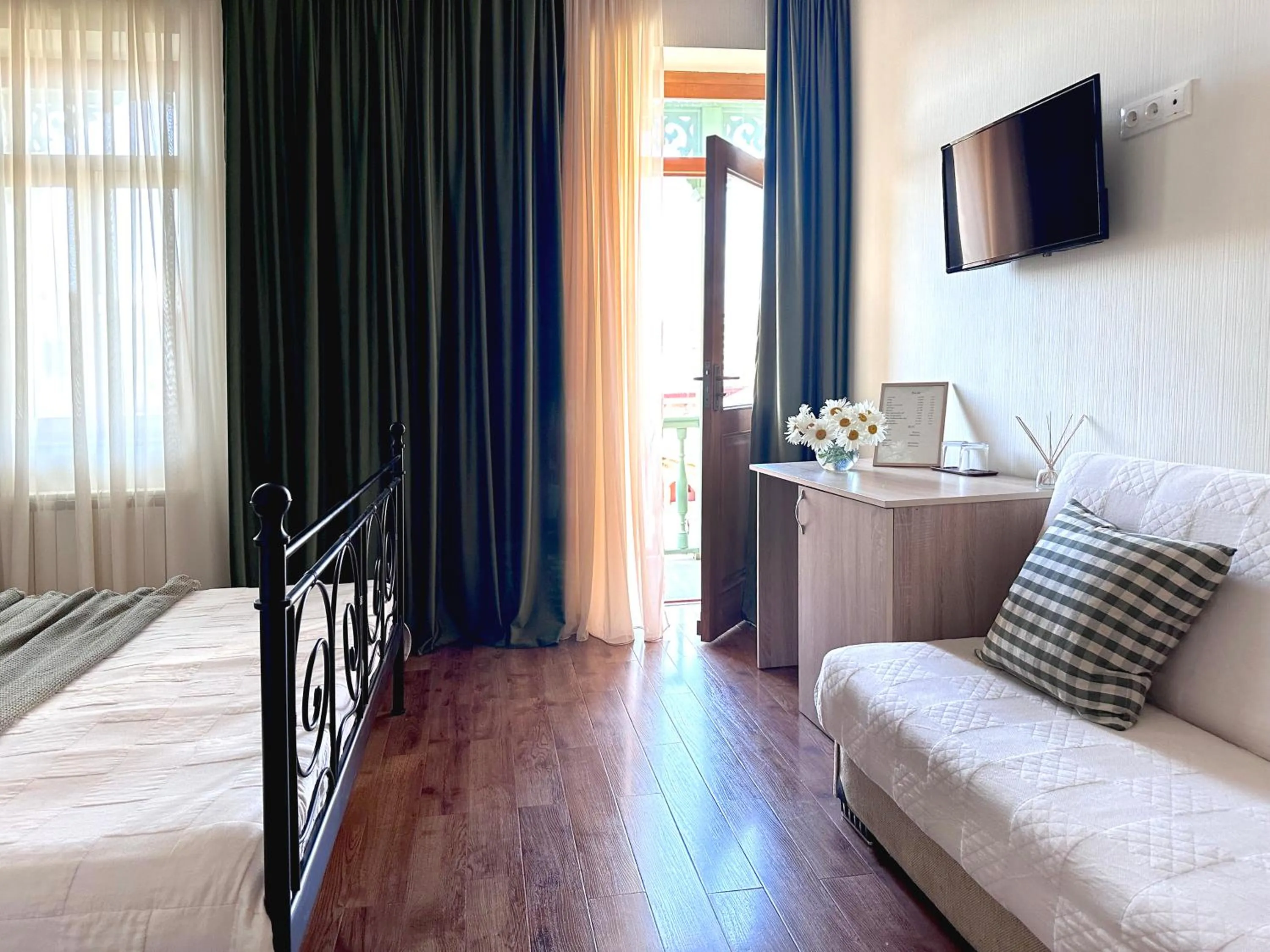 Bedroom, Bed in Betlemi Old Town Hotel