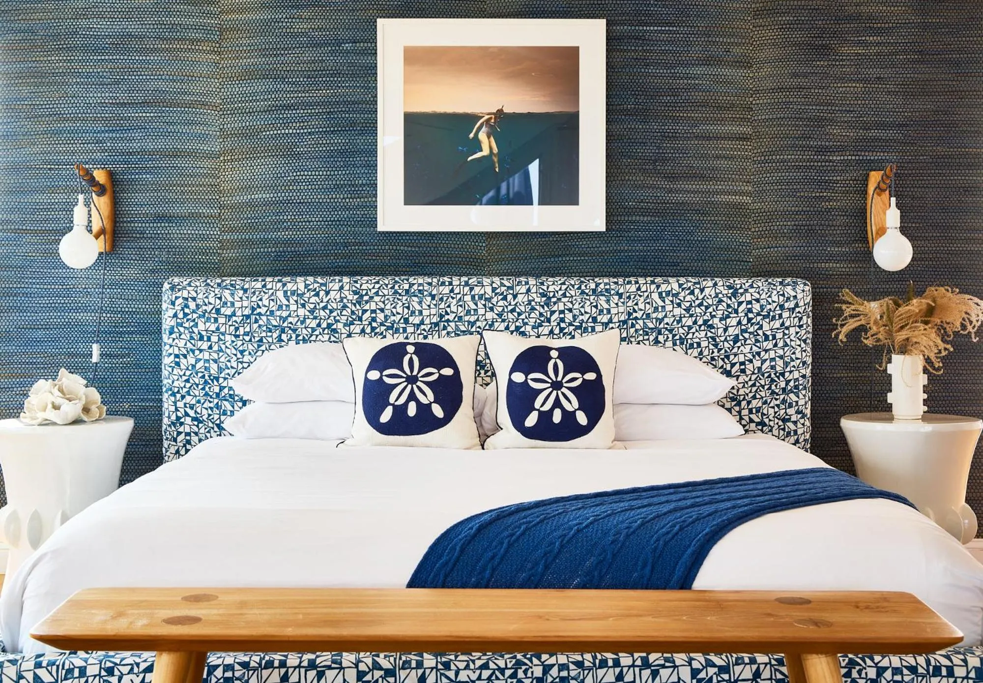 Bed in Blue - Inn on the Beach