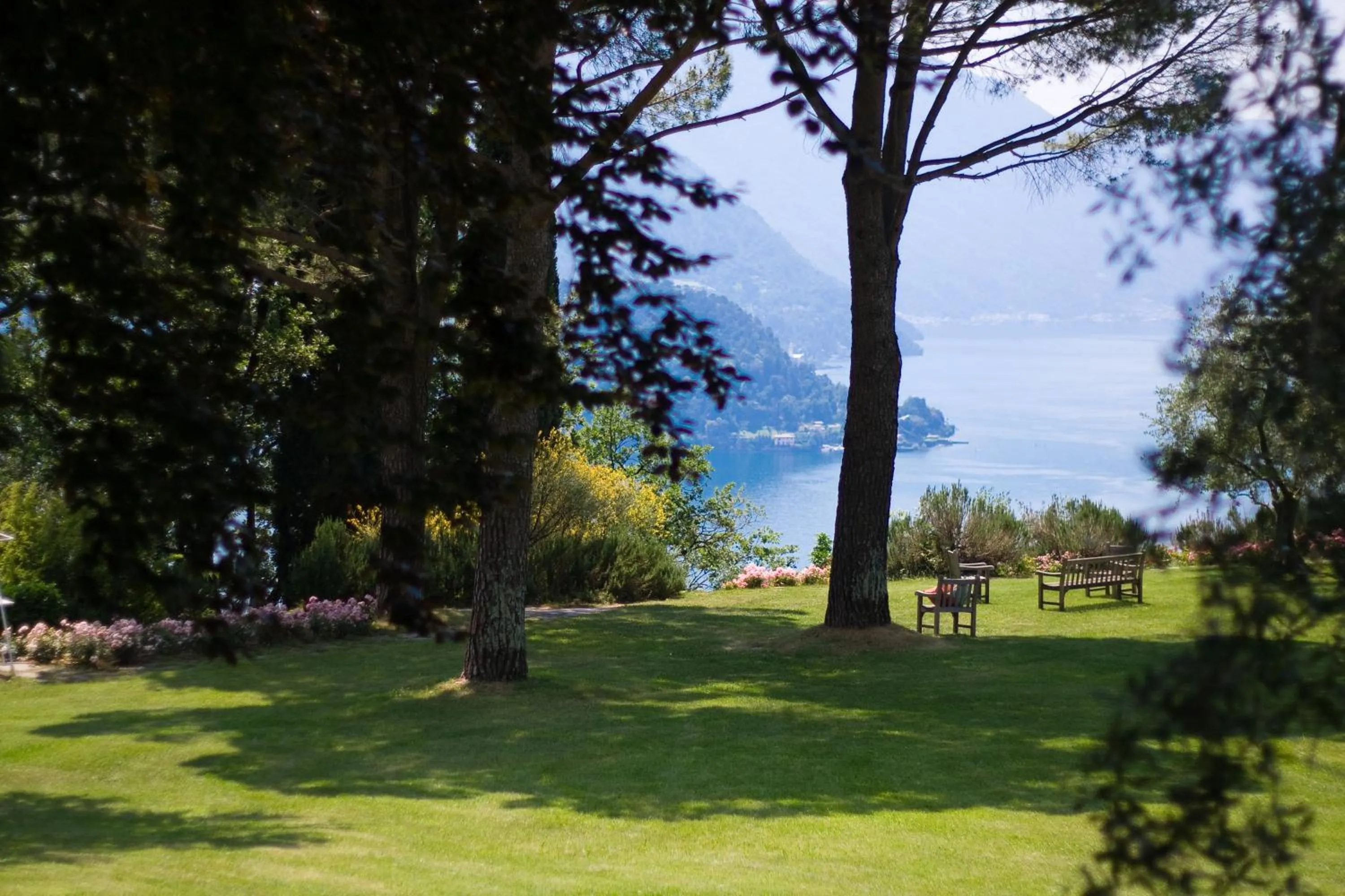 Garden view in Agriturismo Castello di Vezio