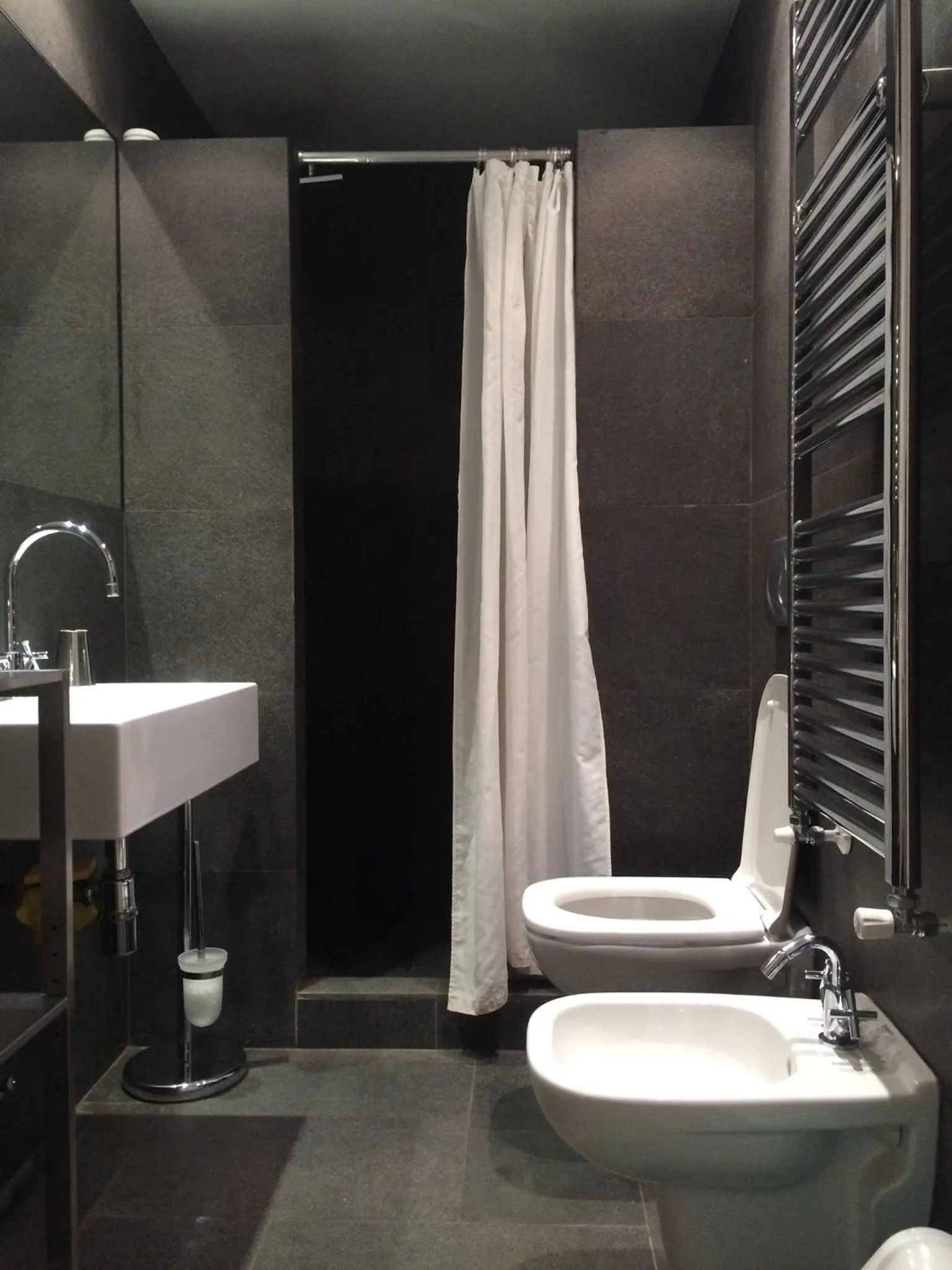 Bathroom in Agriturismo Castello di Vezio