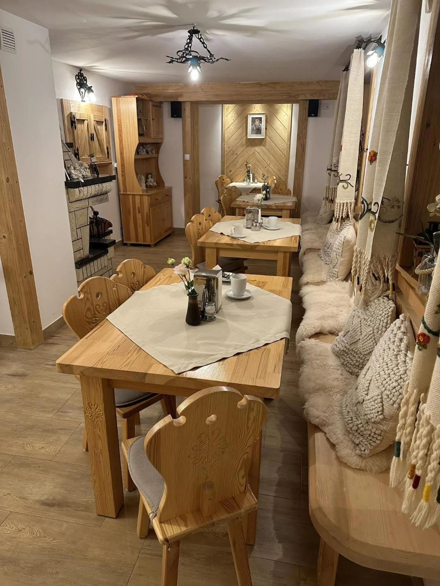 Restaurant/places to eat in Willa Mango - Przystanek Kuźnice