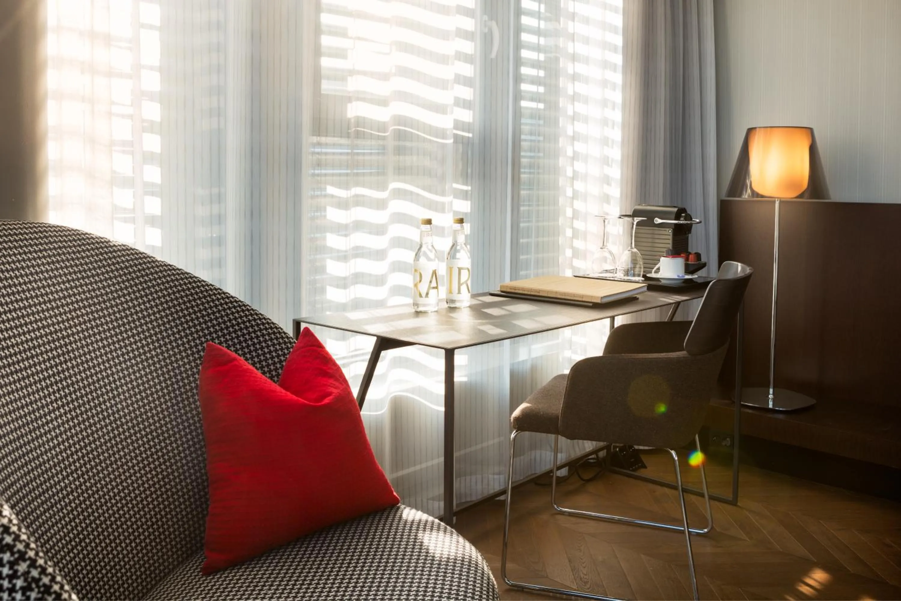 Living room in Bergen Børs Hotel