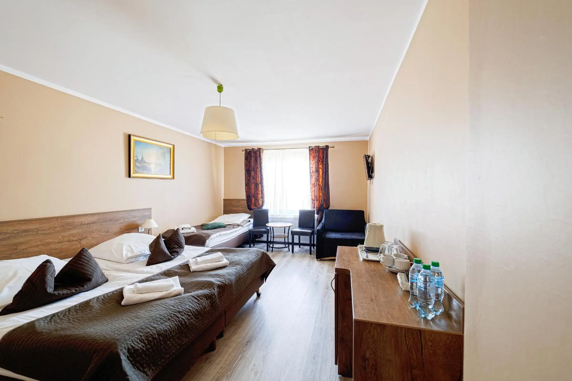 Superior Triple Room in Stratos Superior Triple Room in Stratos