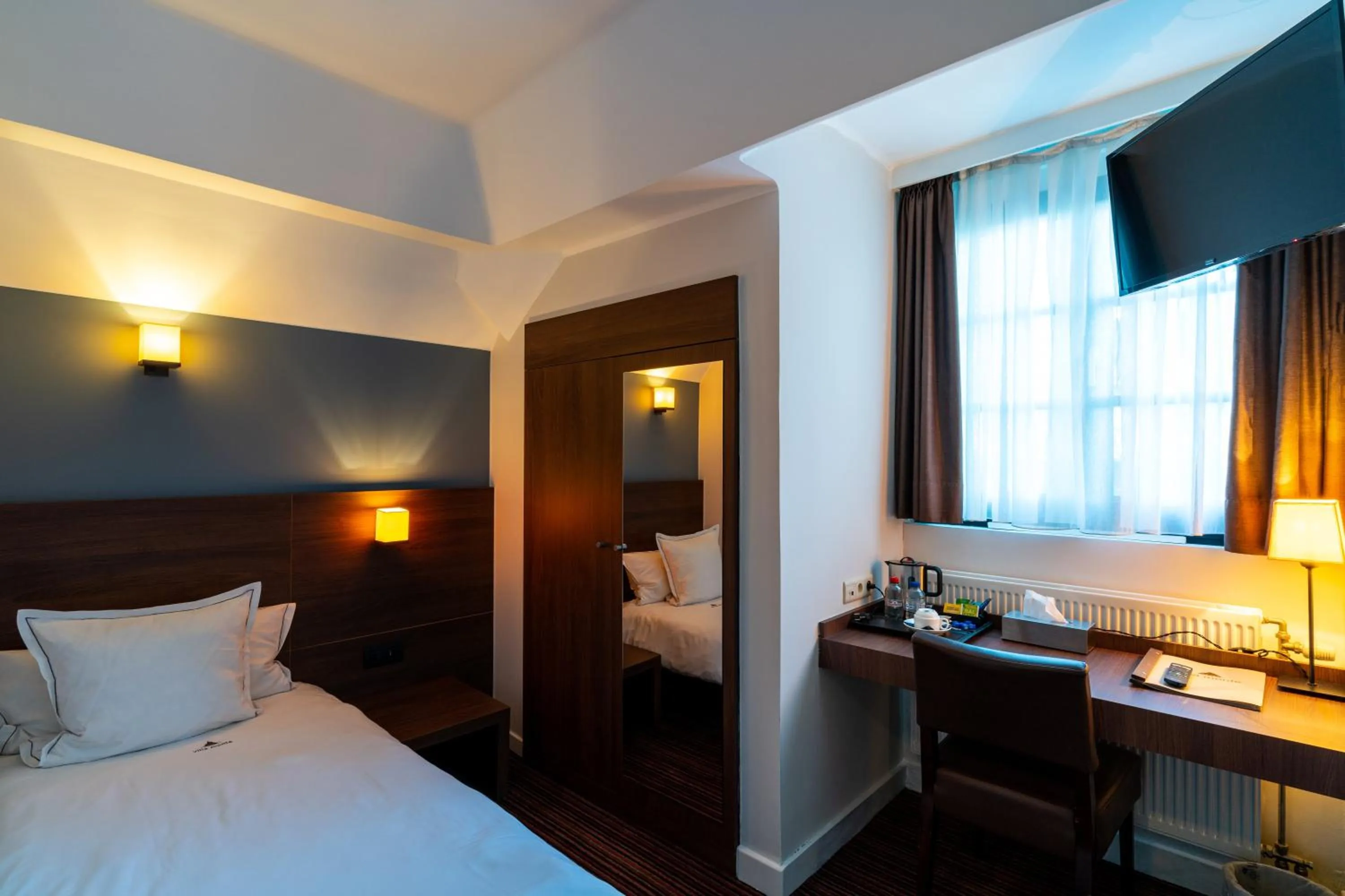 Bed in Hotel Villa Monte