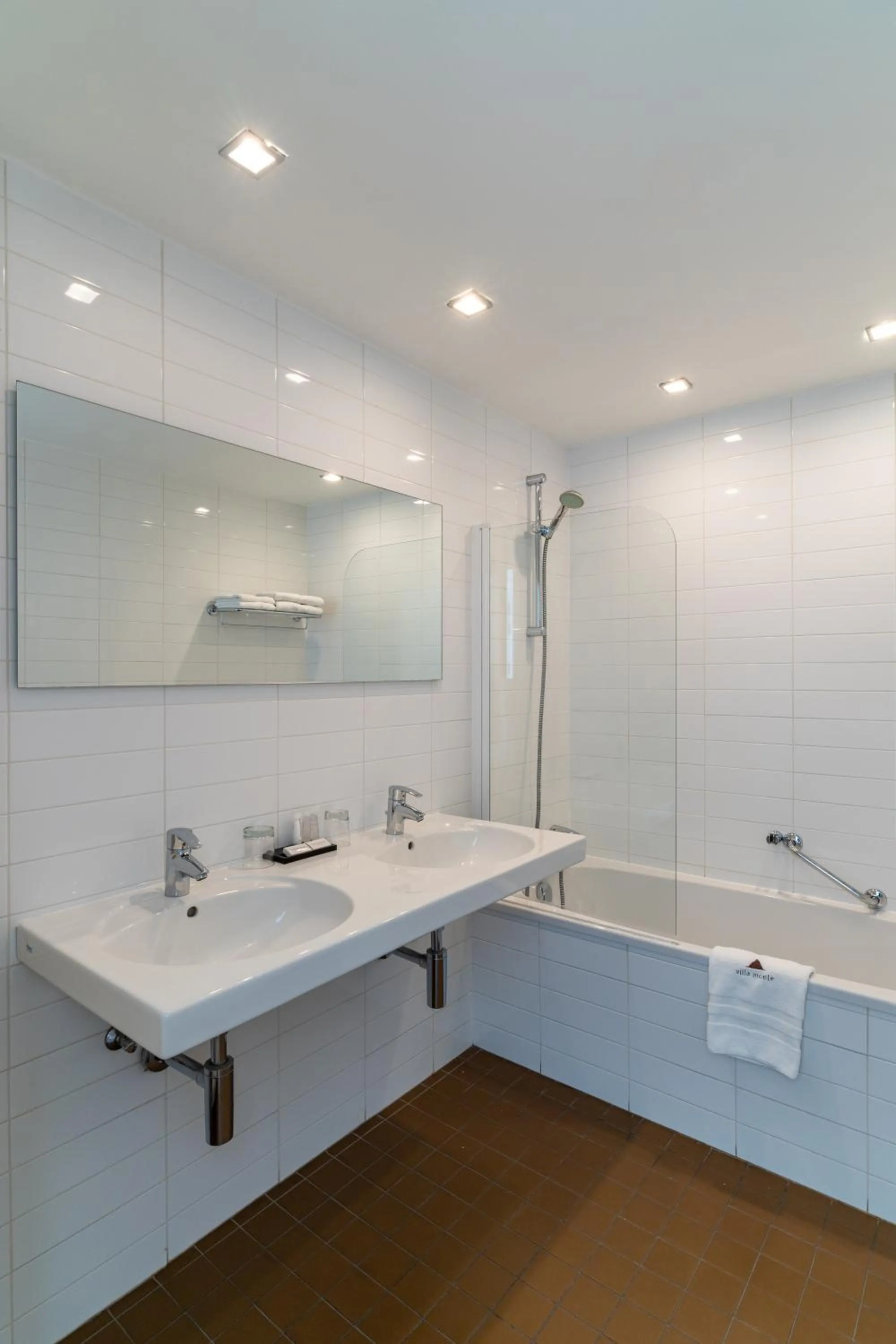 Bathroom in Hotel Villa Monte