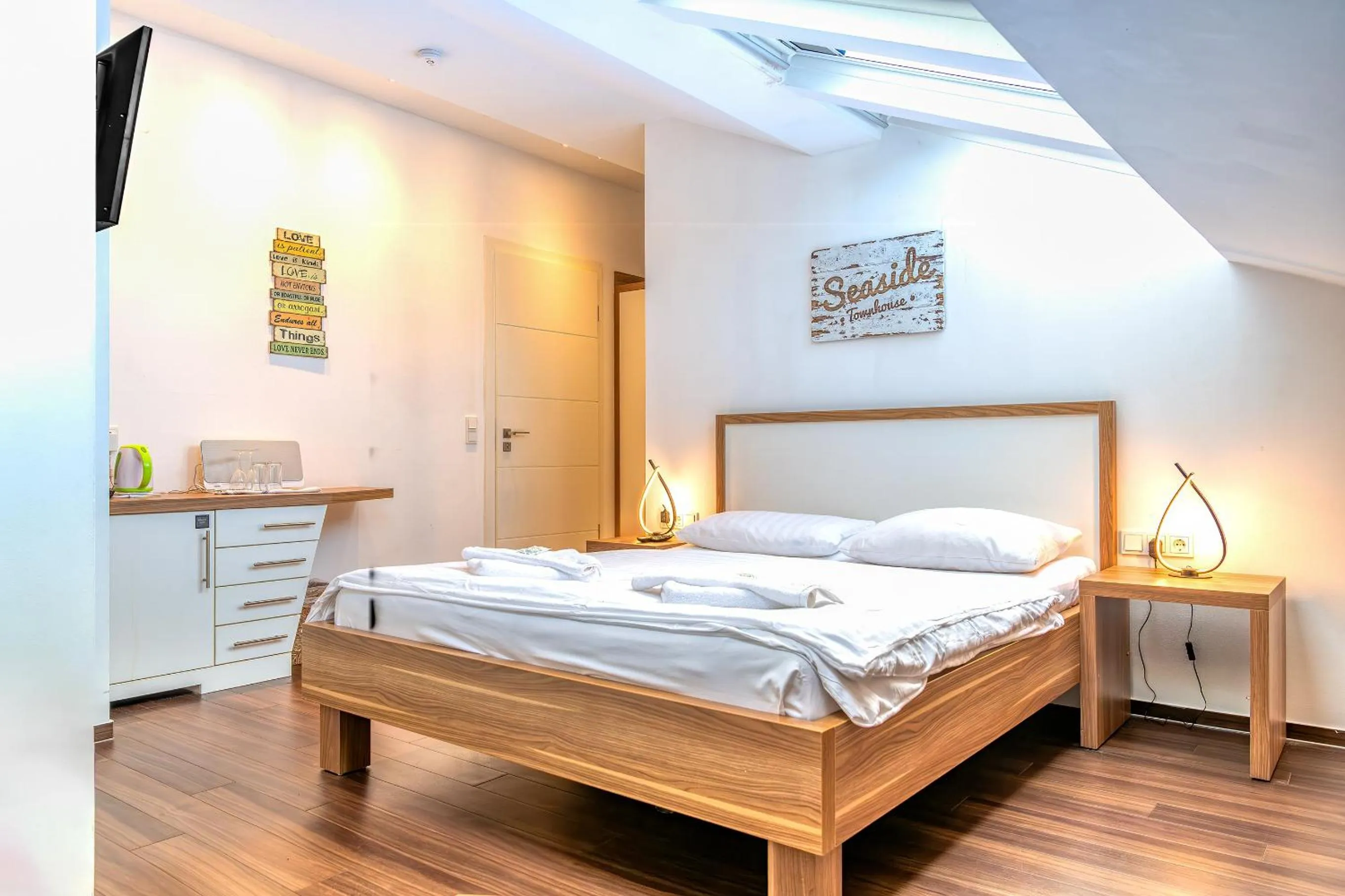 Bed in Seaside-Townhouse