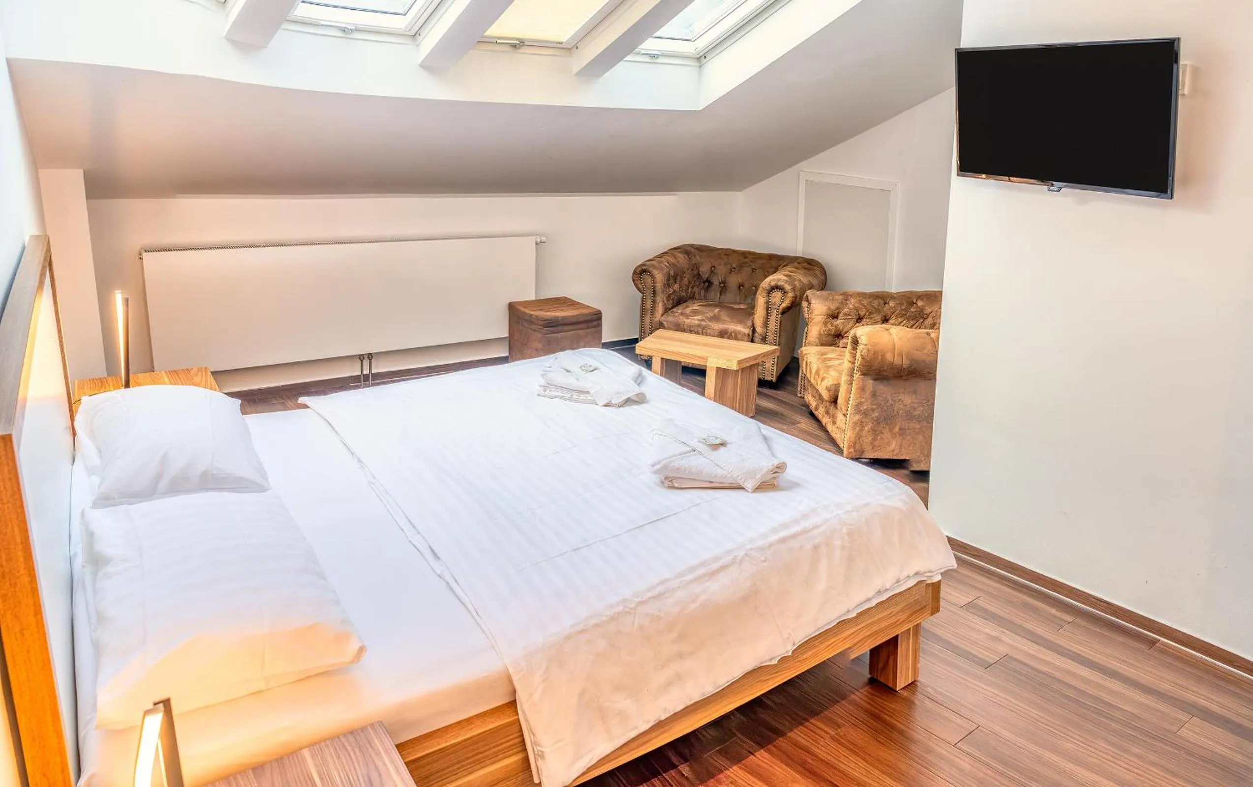 Photo of the whole room, Bed in Seaside-Townhouse